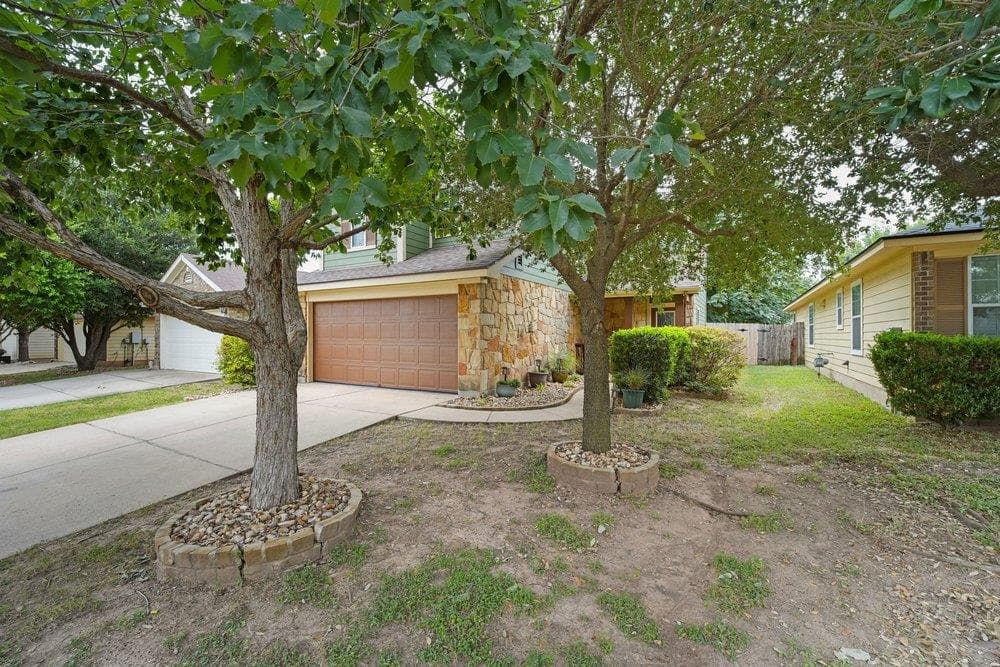 11917 Aitne Ln