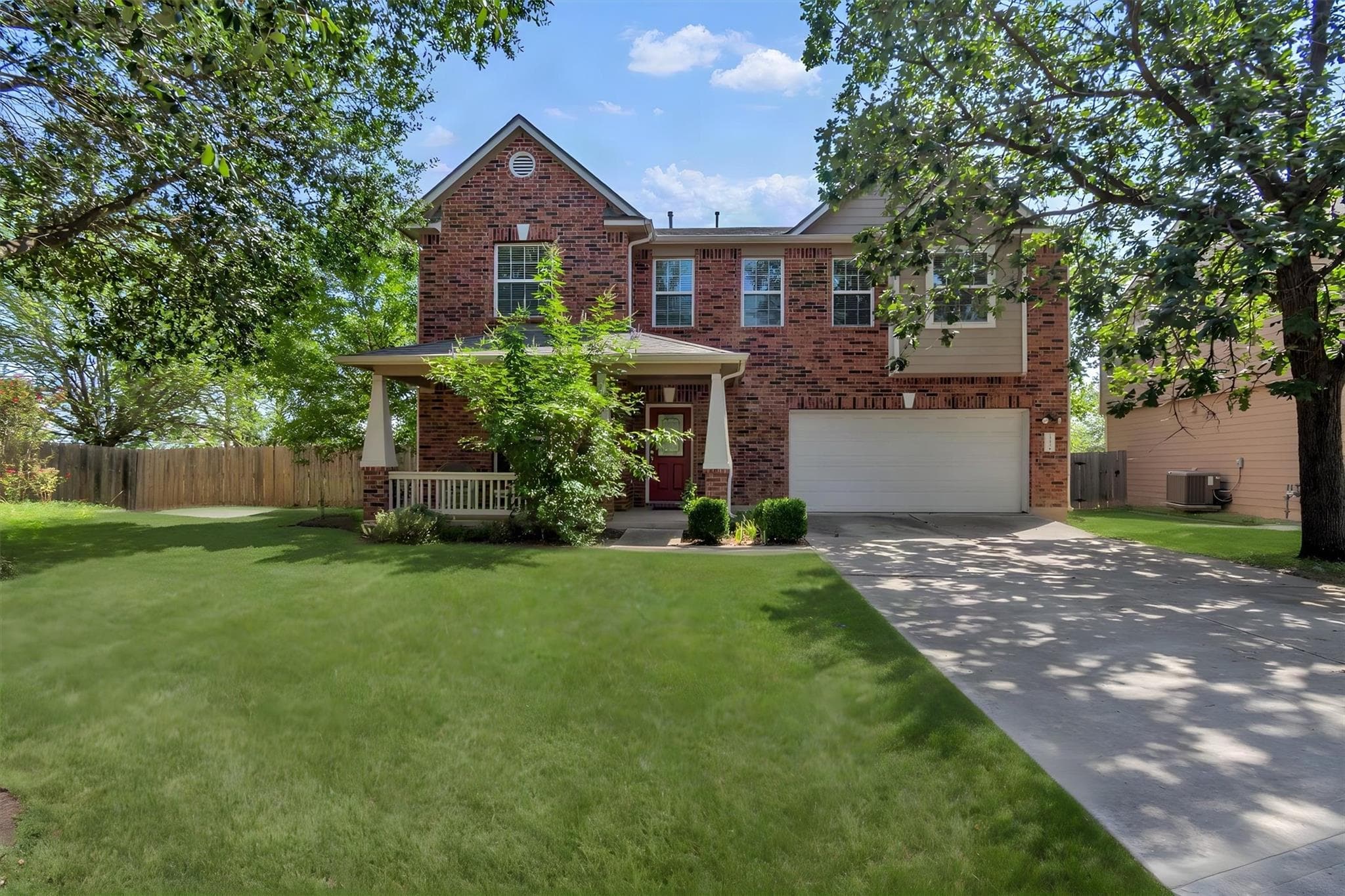 1353 Beechwood Dr