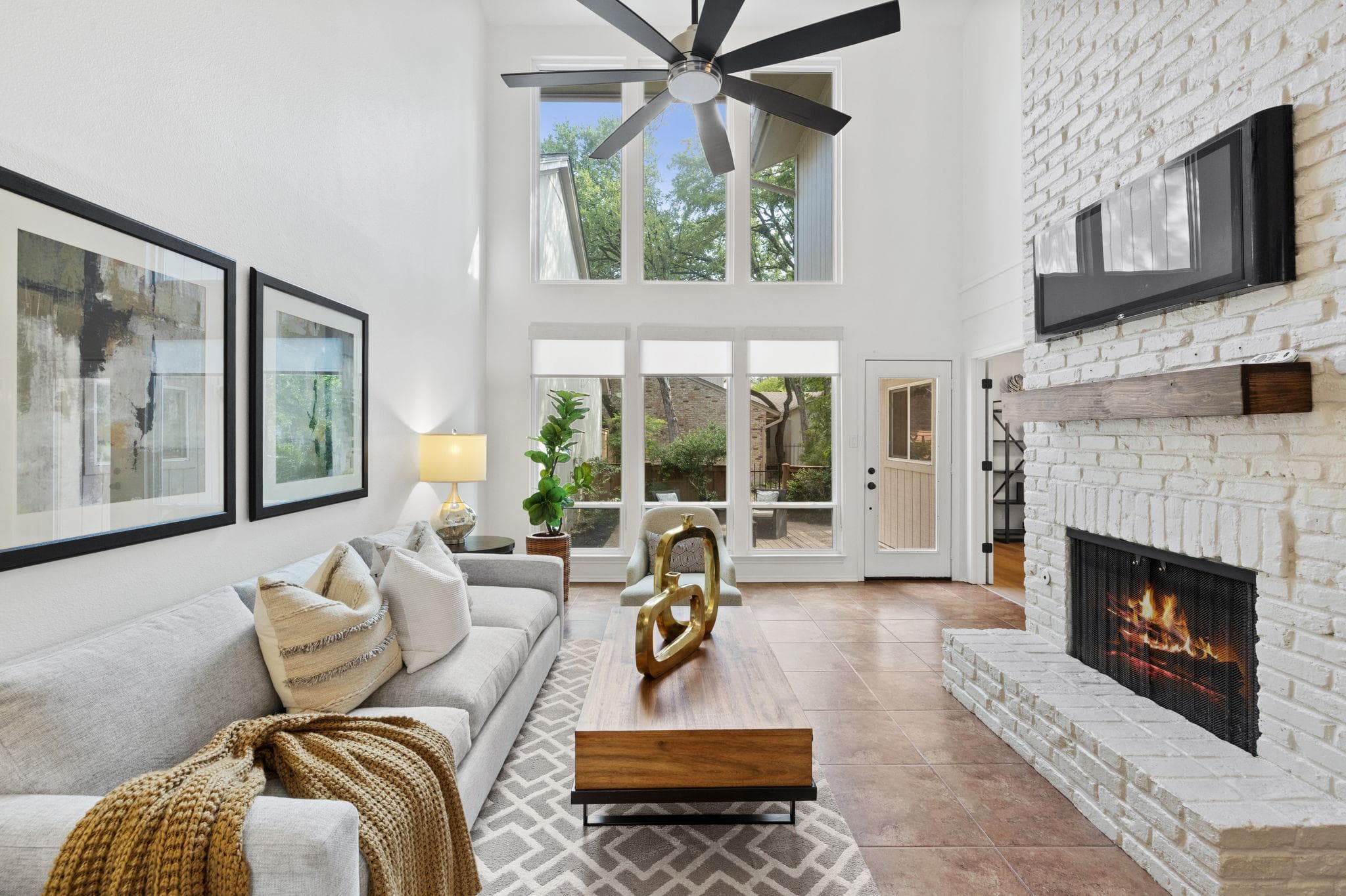 8346 Summerwood Dr
