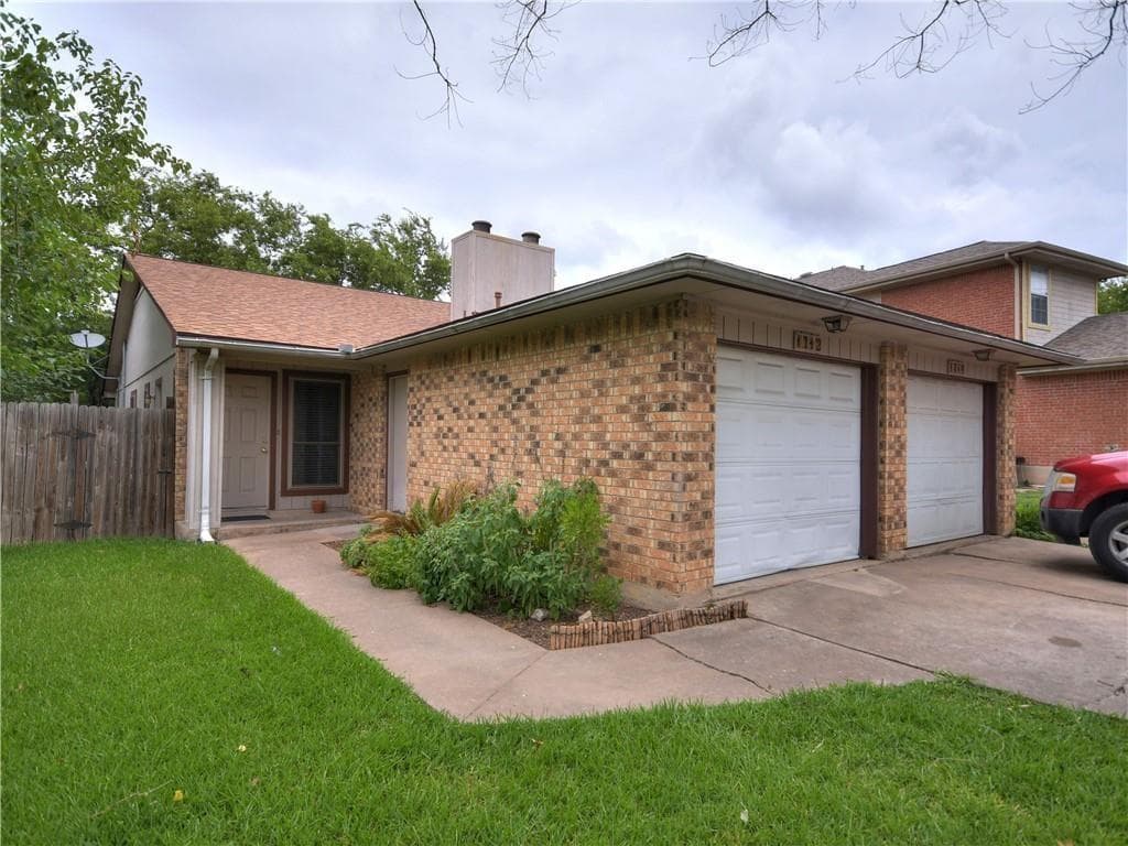 1714  Rawhide Loop