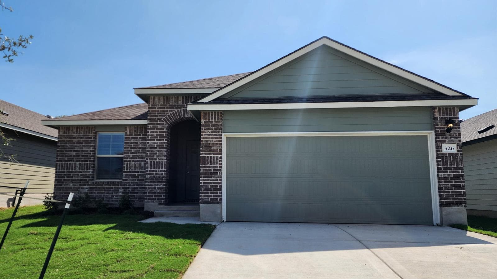 326 Presley Dr