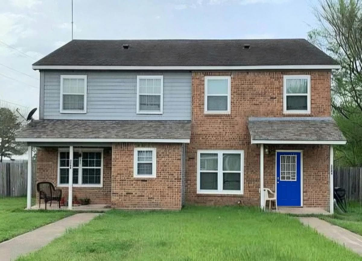 306 Anderson St #A & B