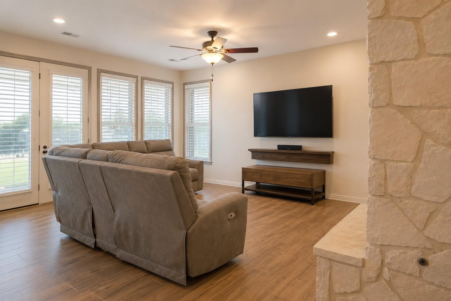 105 Sonora Dr