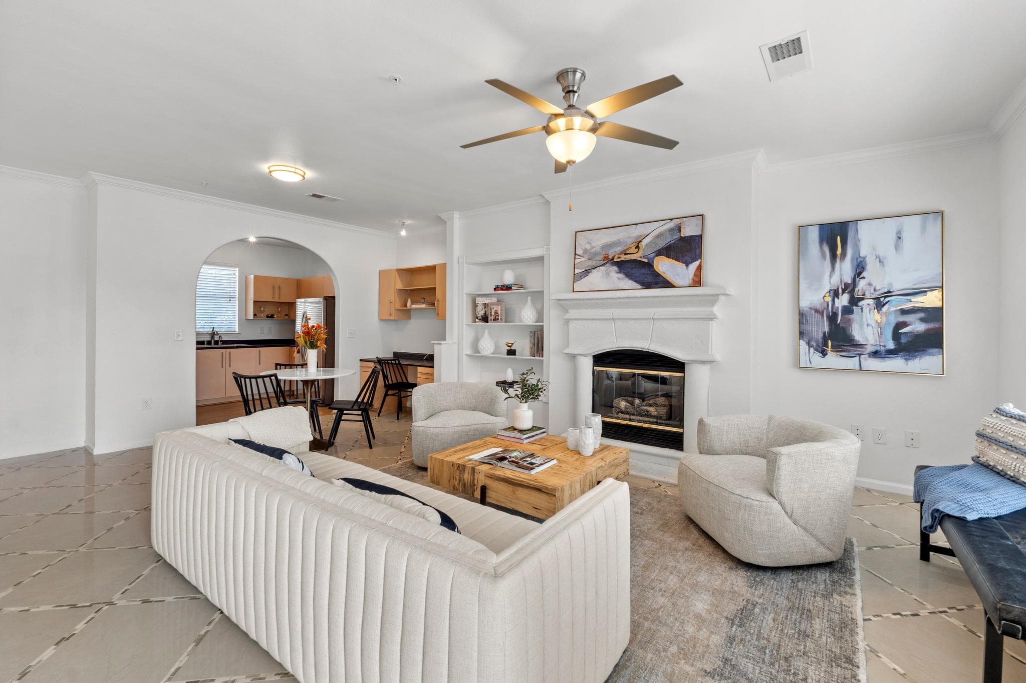 11203  Ranch Road 2222 Rd  #1703