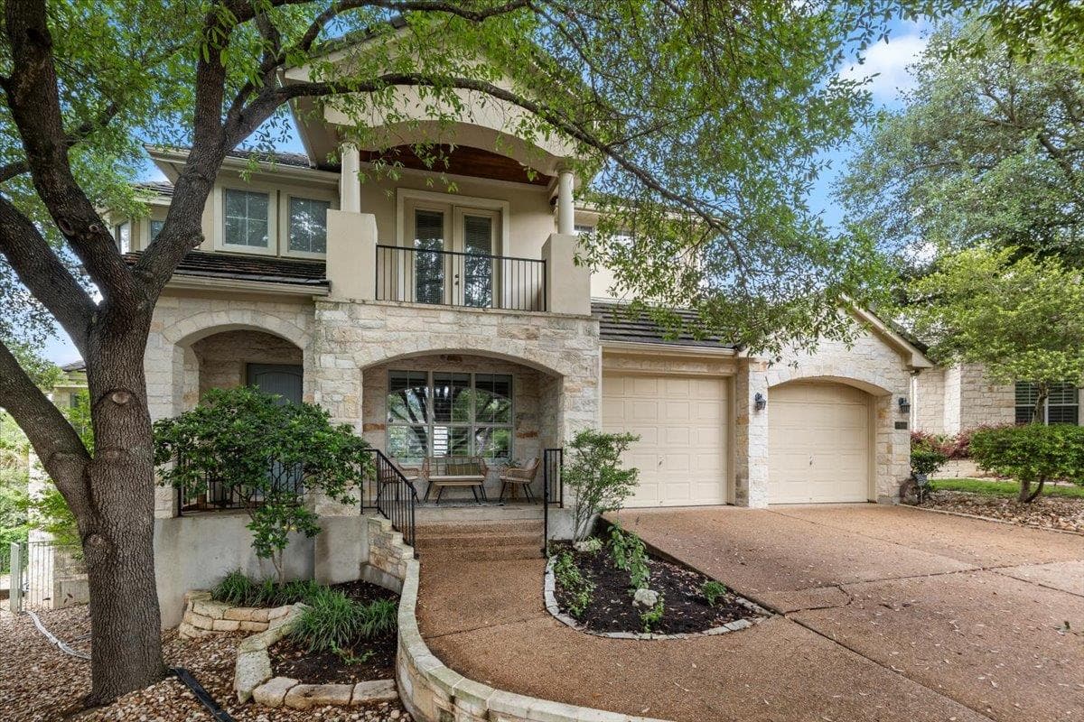 4308  Canoas Dr