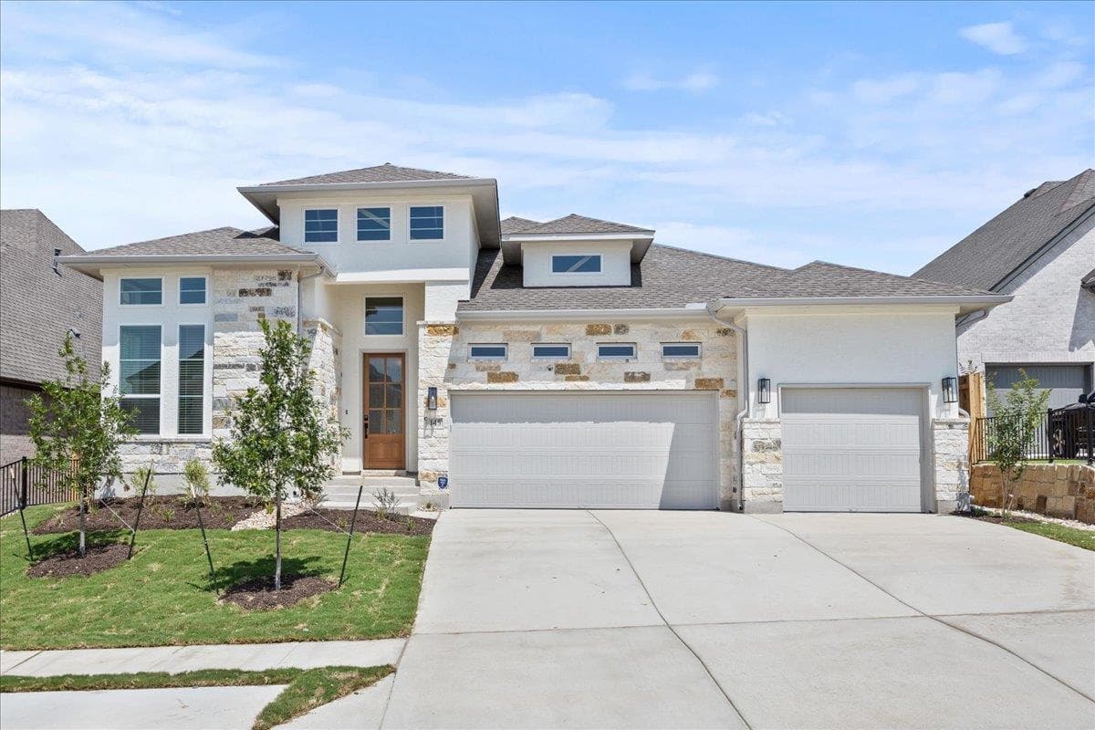 204 Firethorn Cv