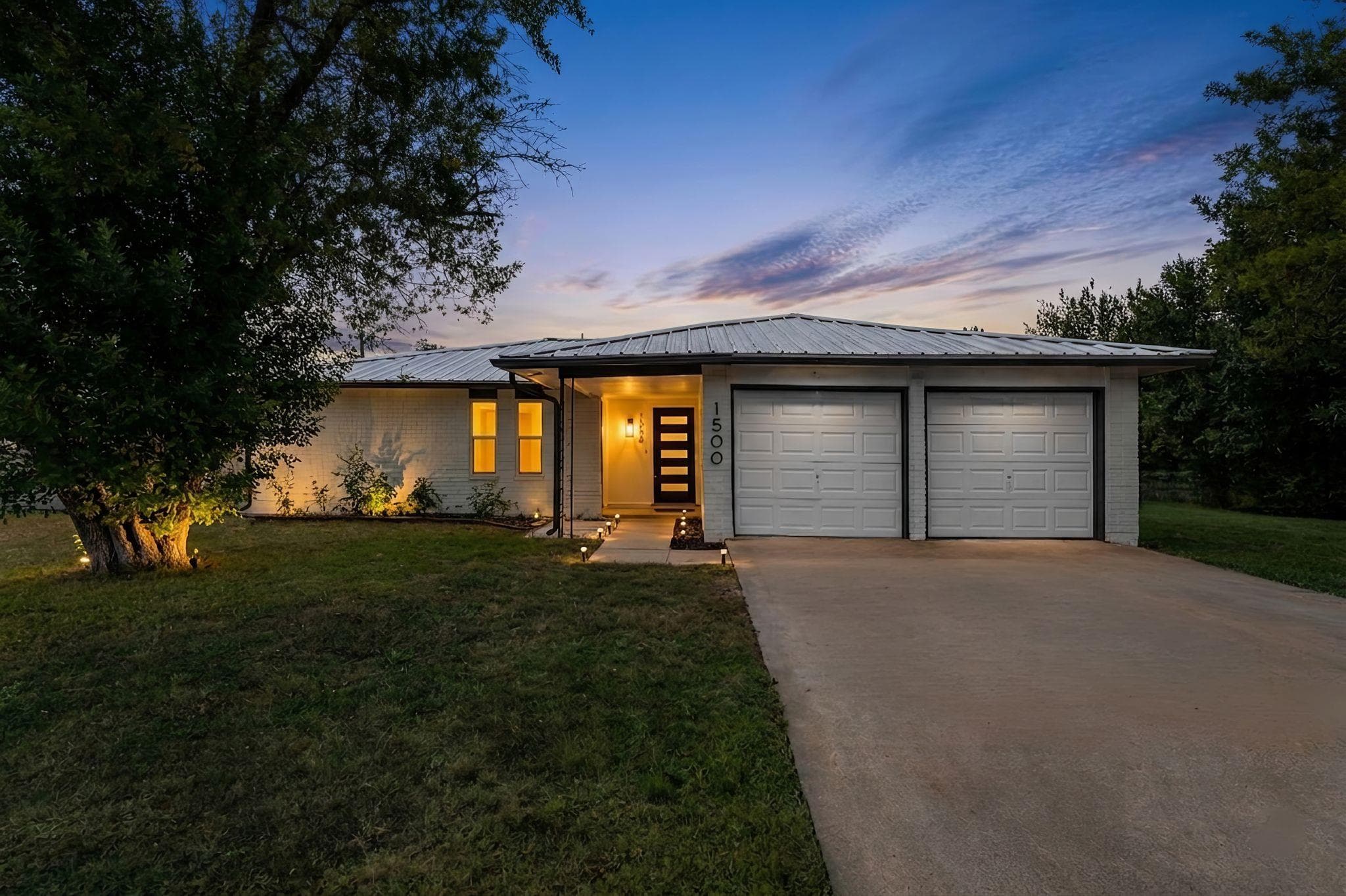 1500  Wildflower Dr