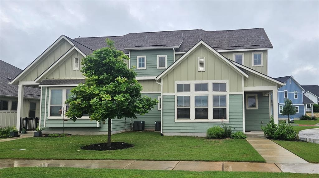 109 Harborside Dr #101