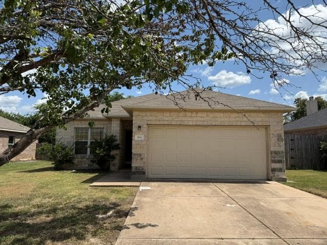 908 North Creek Blvd