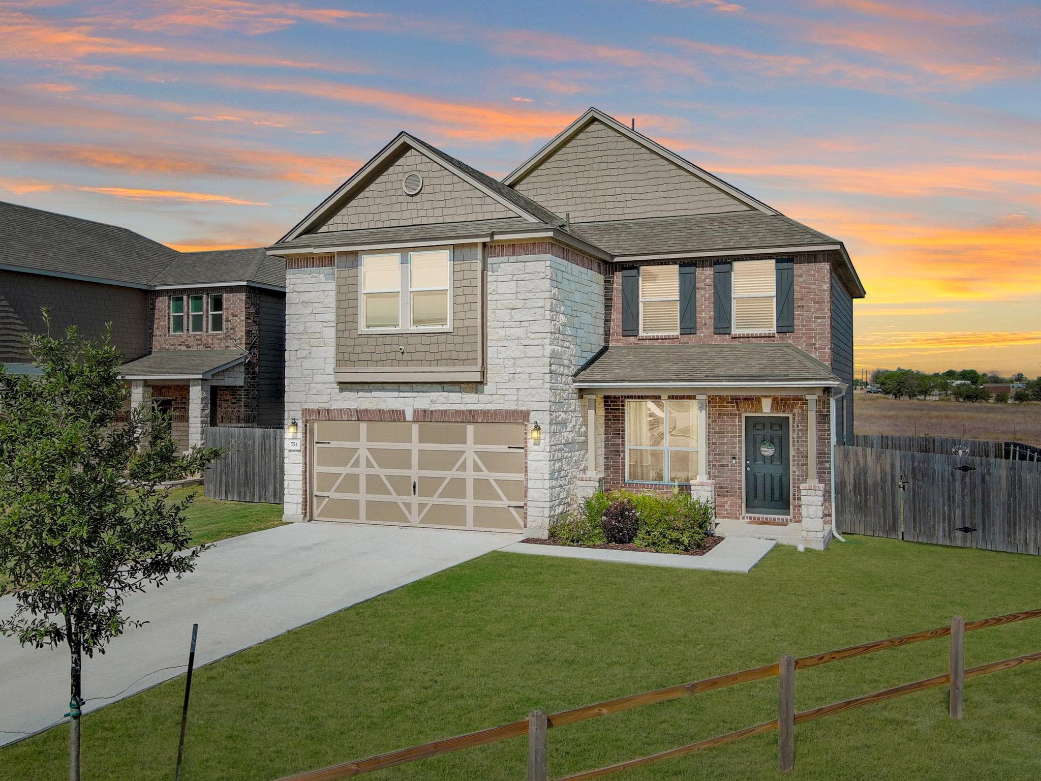 753 Bailey Park Dr