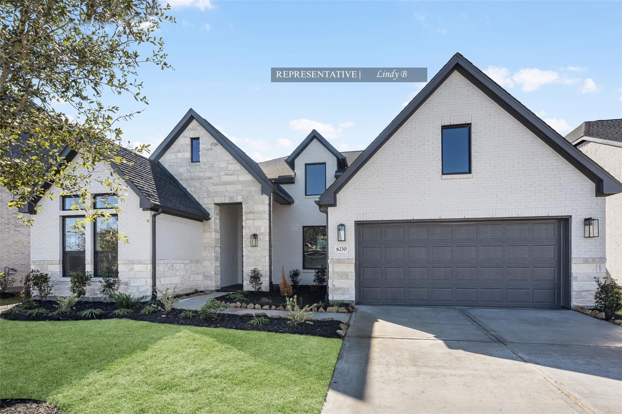 208  Snakeroot Trl