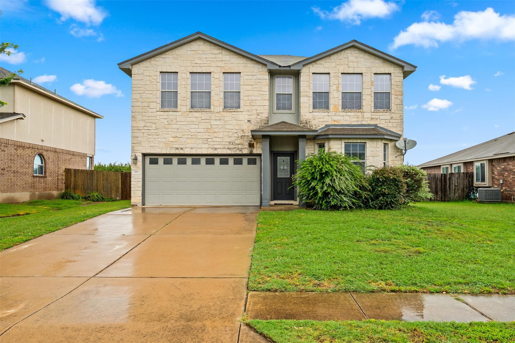 919 Washburn Dr