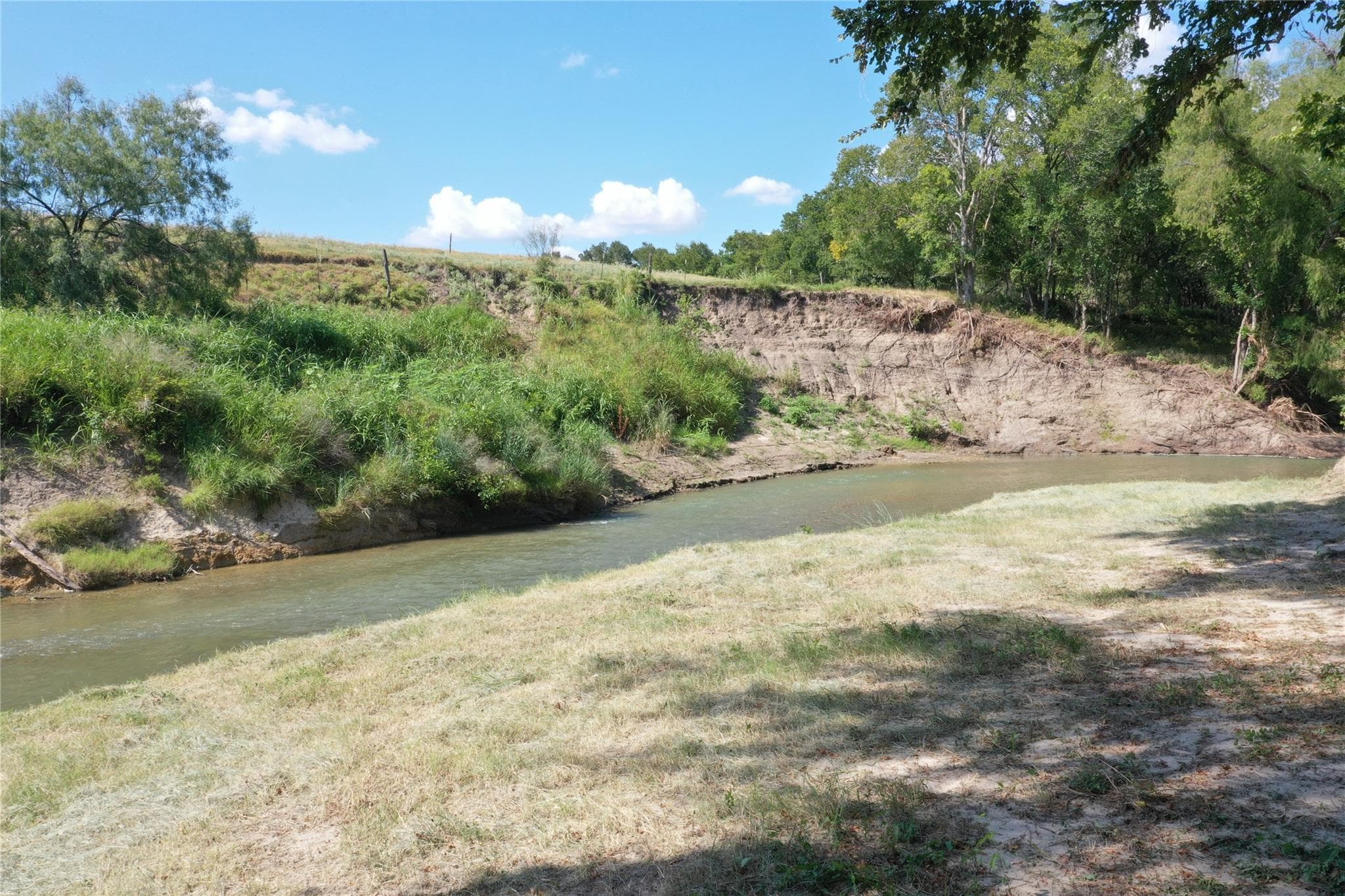 4960 N Fm 908 None
