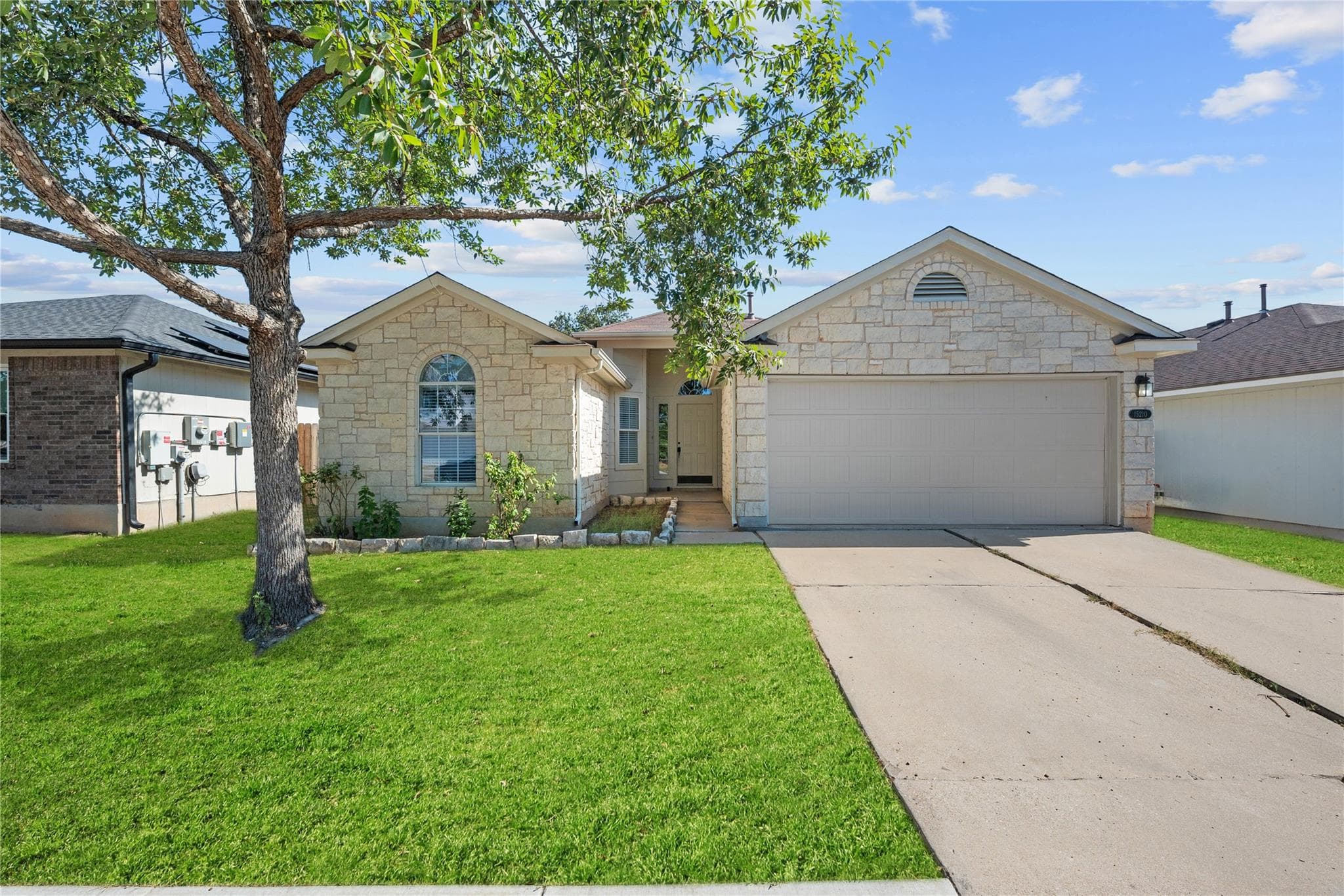 15210  Mimebark Way