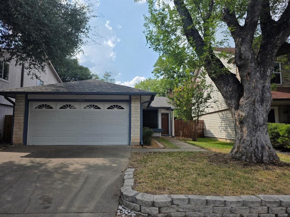 12914  Steeple Chase Dr