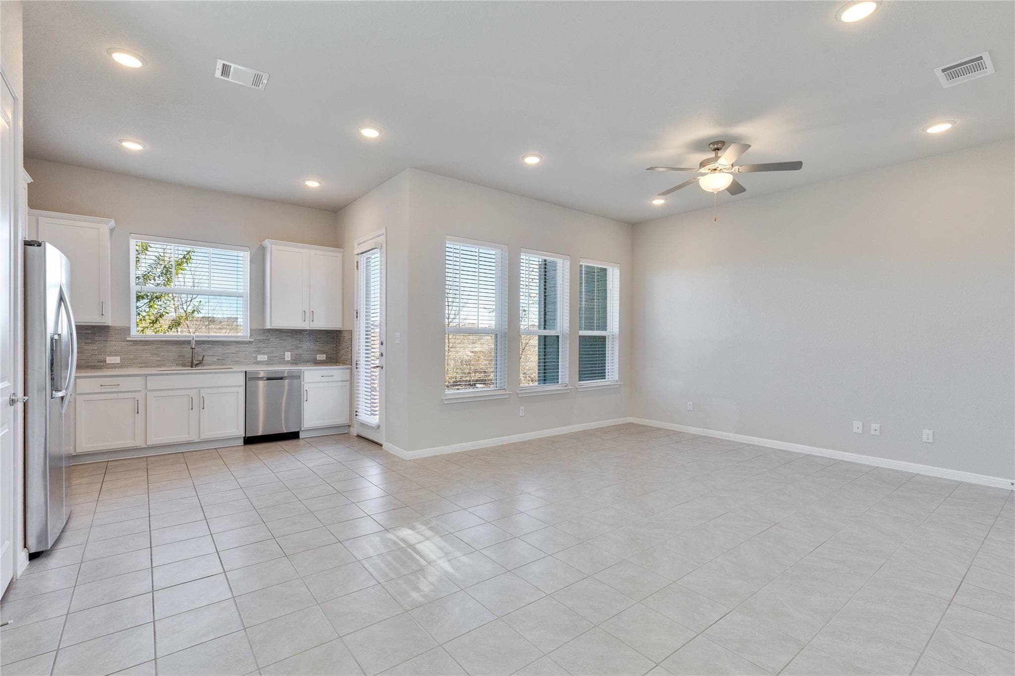 1015 Vista View Dr #502
