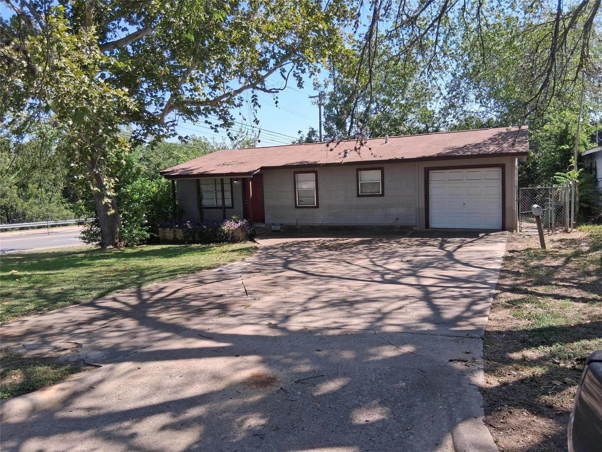 601  Orland Blvd