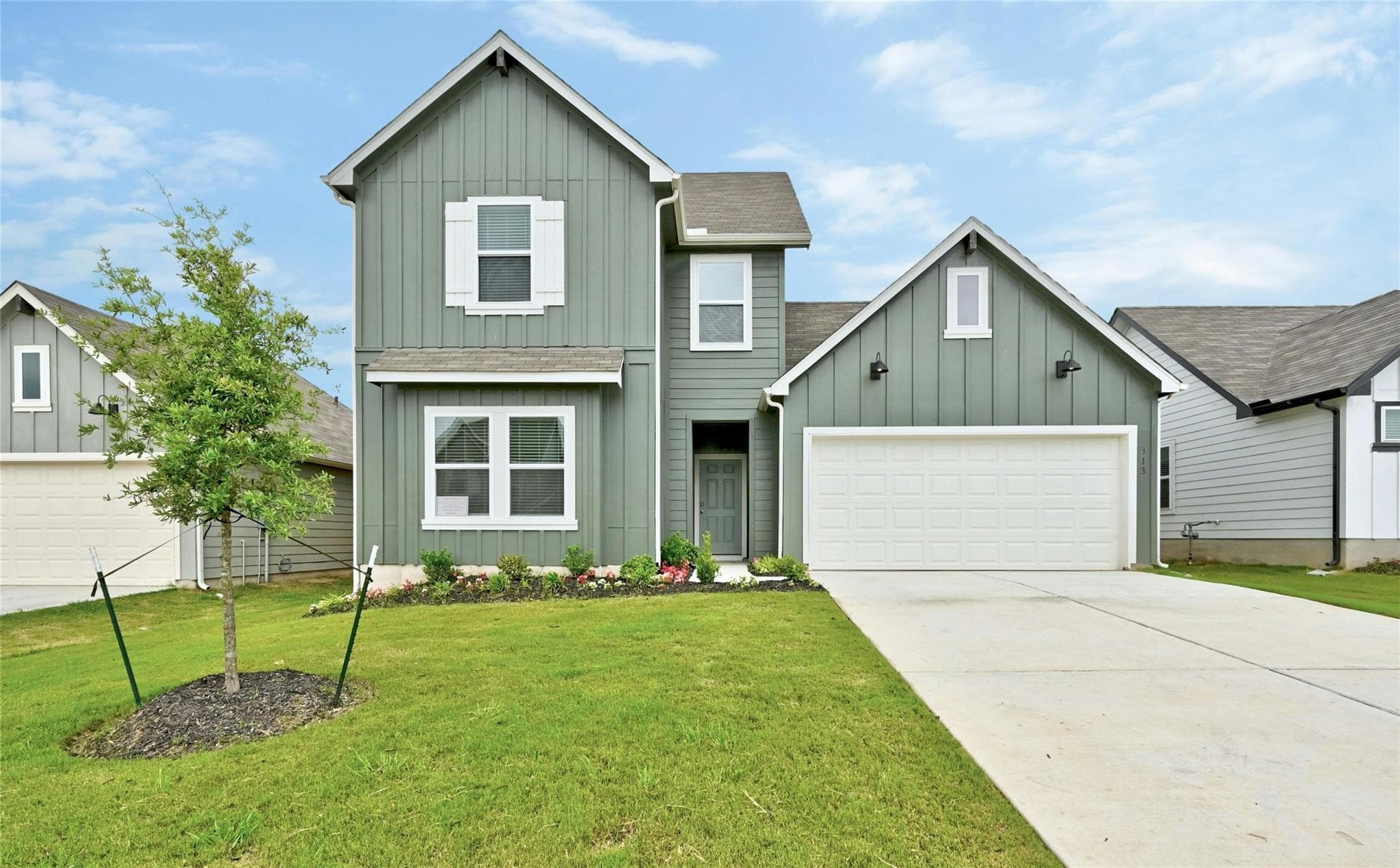 313 MERRIMAN Rd
