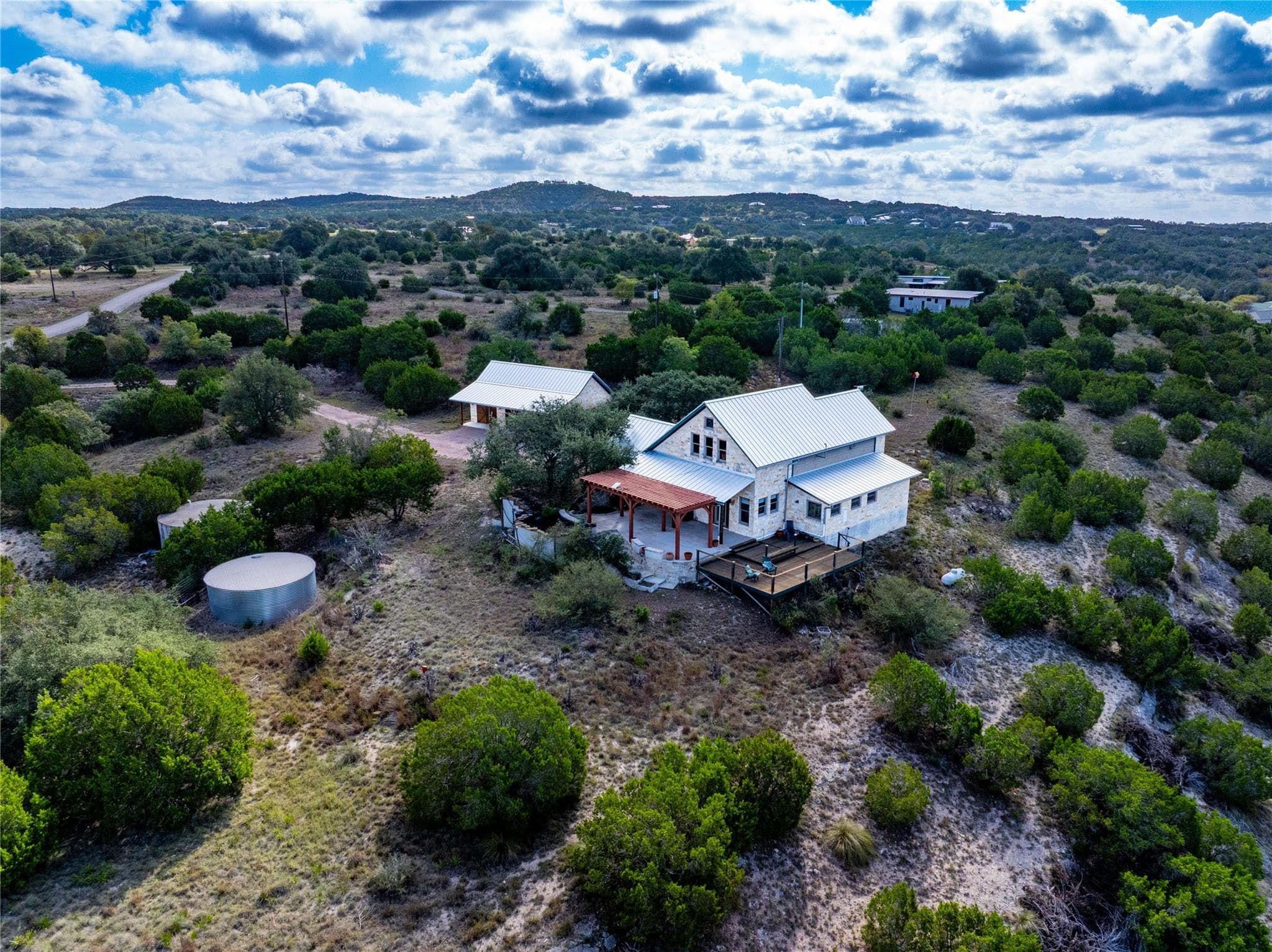 685  Hidden Creek Dr