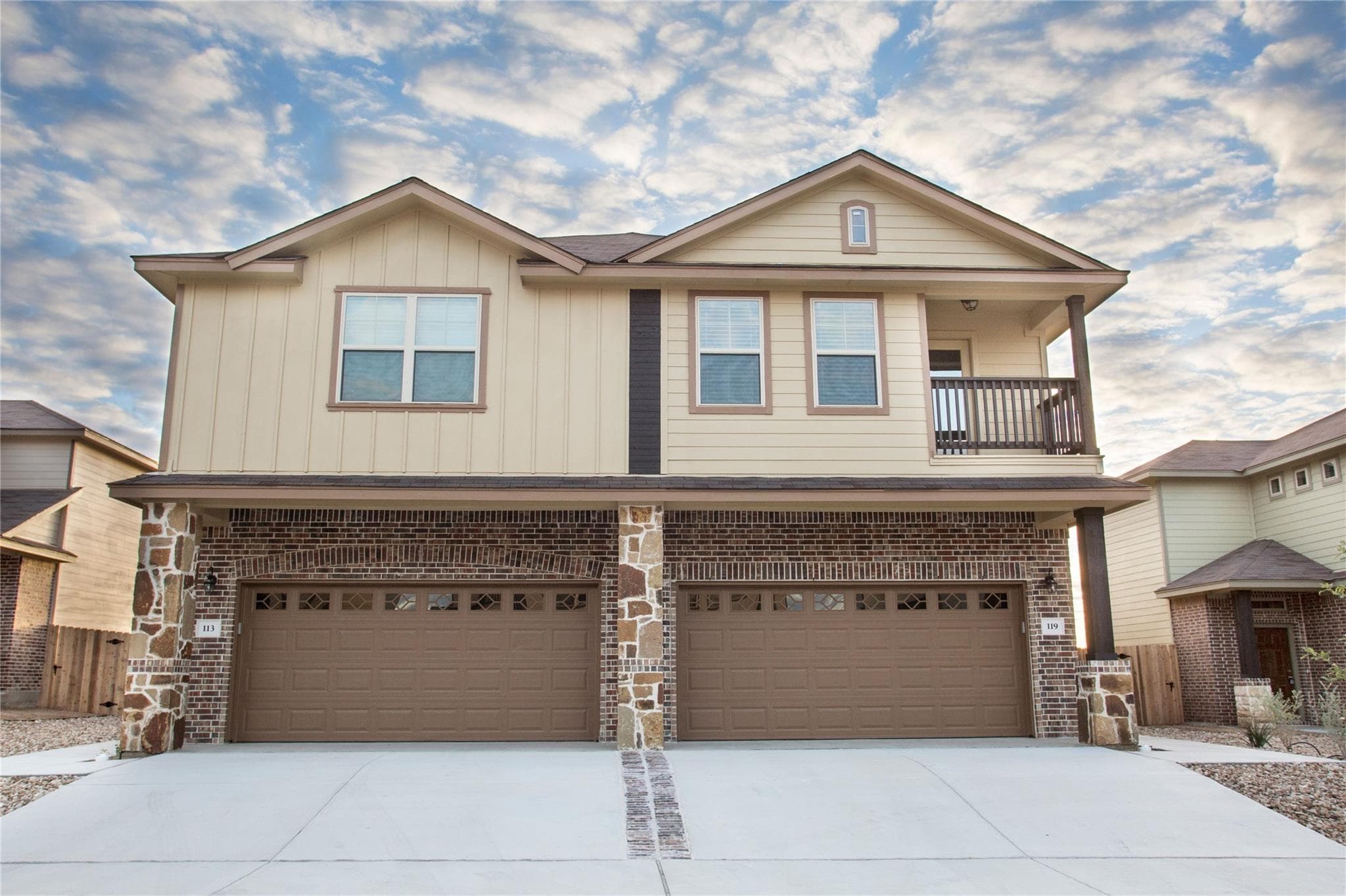 113 Lakeview Ct