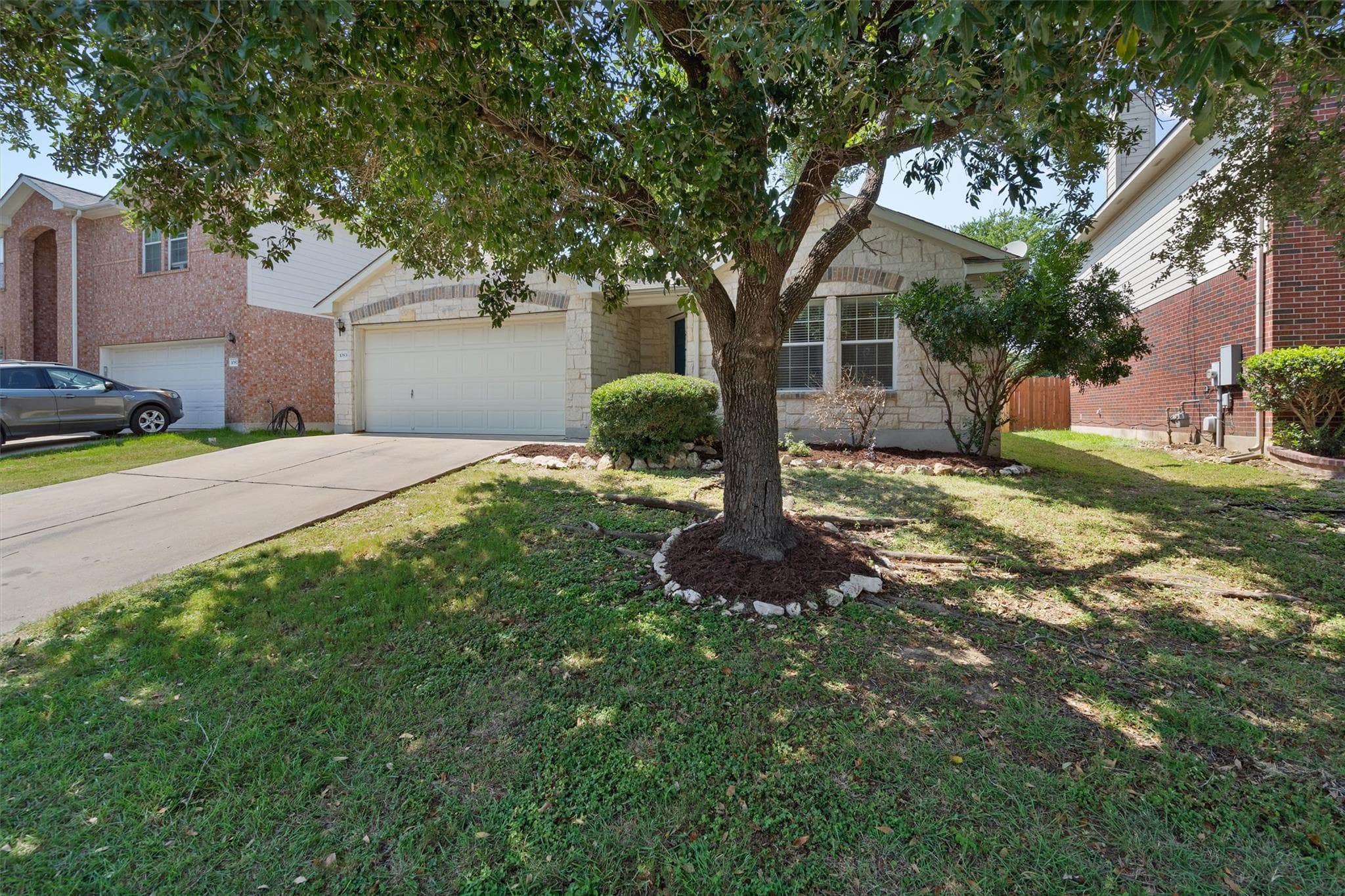 1083  Zeus Cir