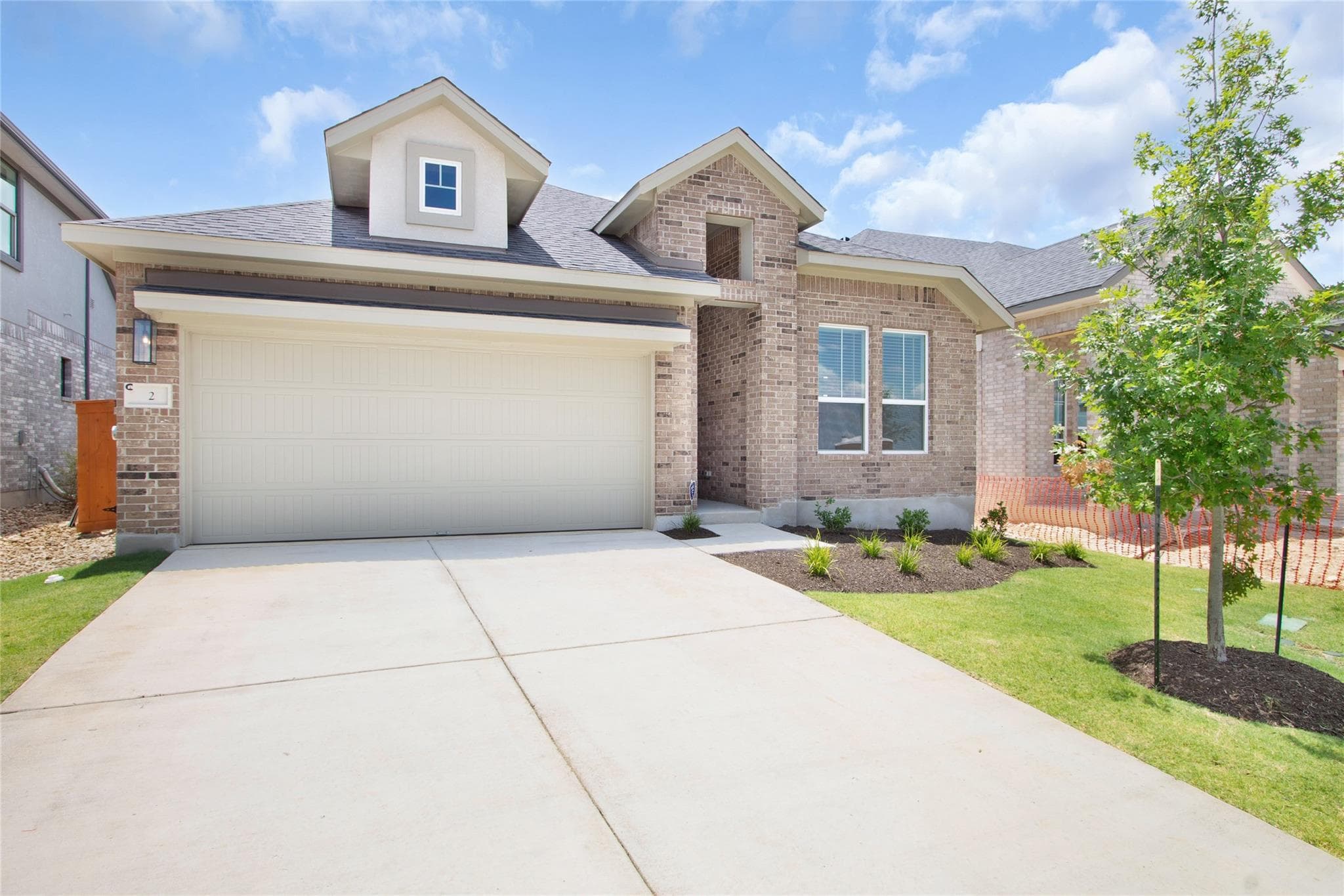 1108  Stonehill Dr