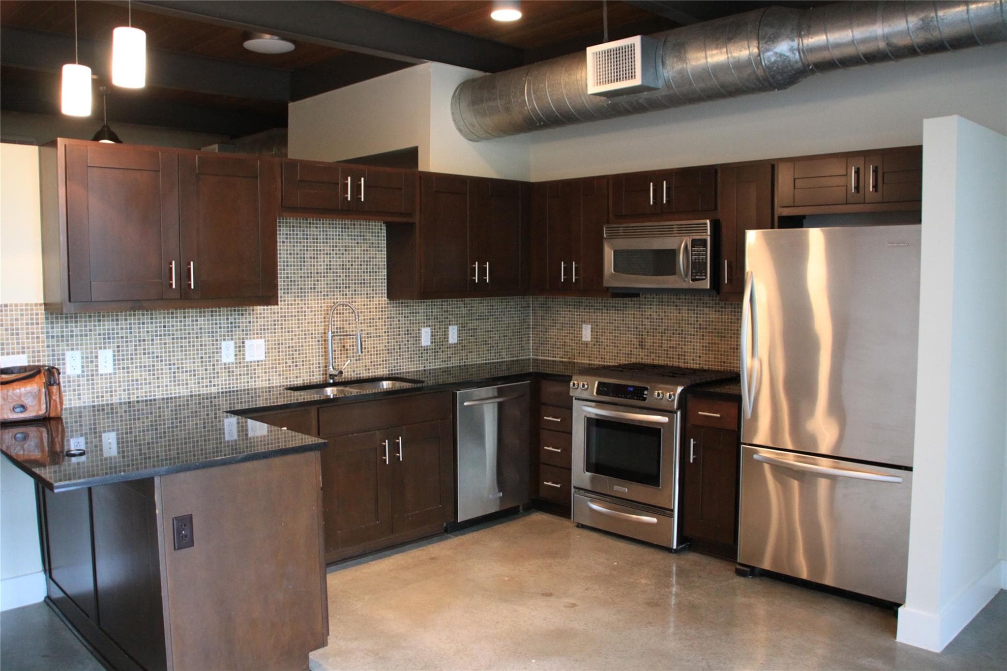 2205 N Lamar Blvd  #115