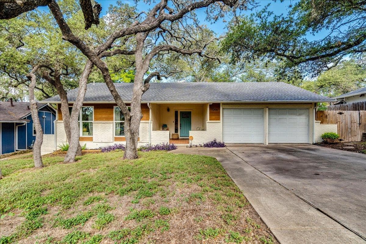 7206  Shadywood Dr