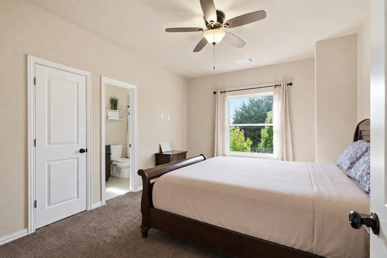 13801 Calera Cv