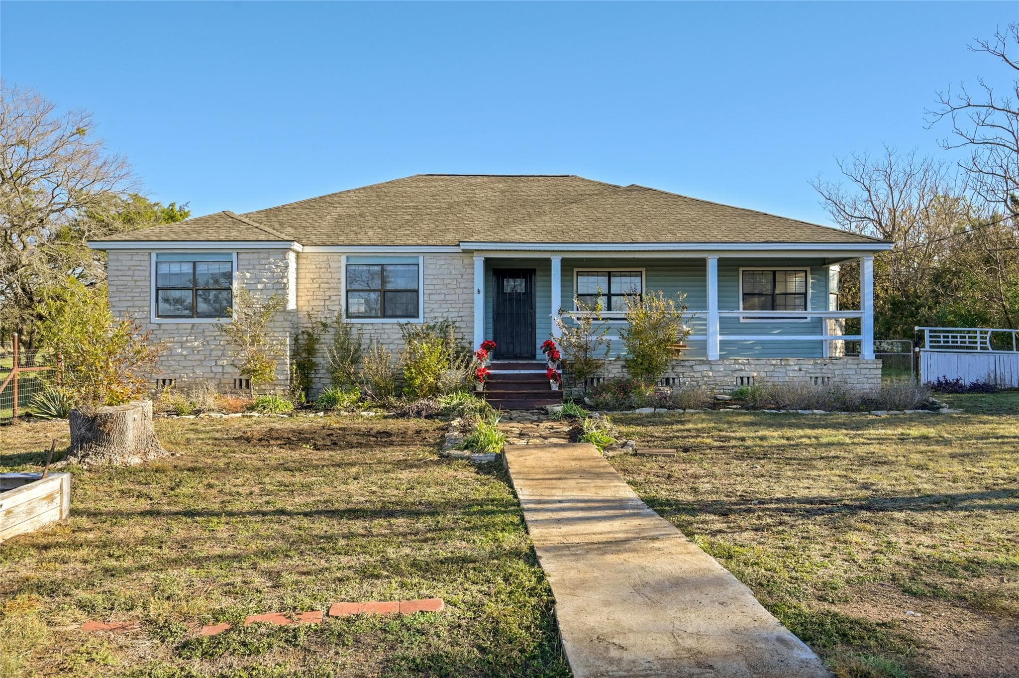 105  Deep Lake Cir
