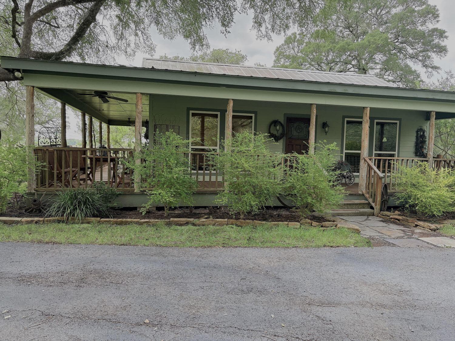 425 Willow Springs Rd