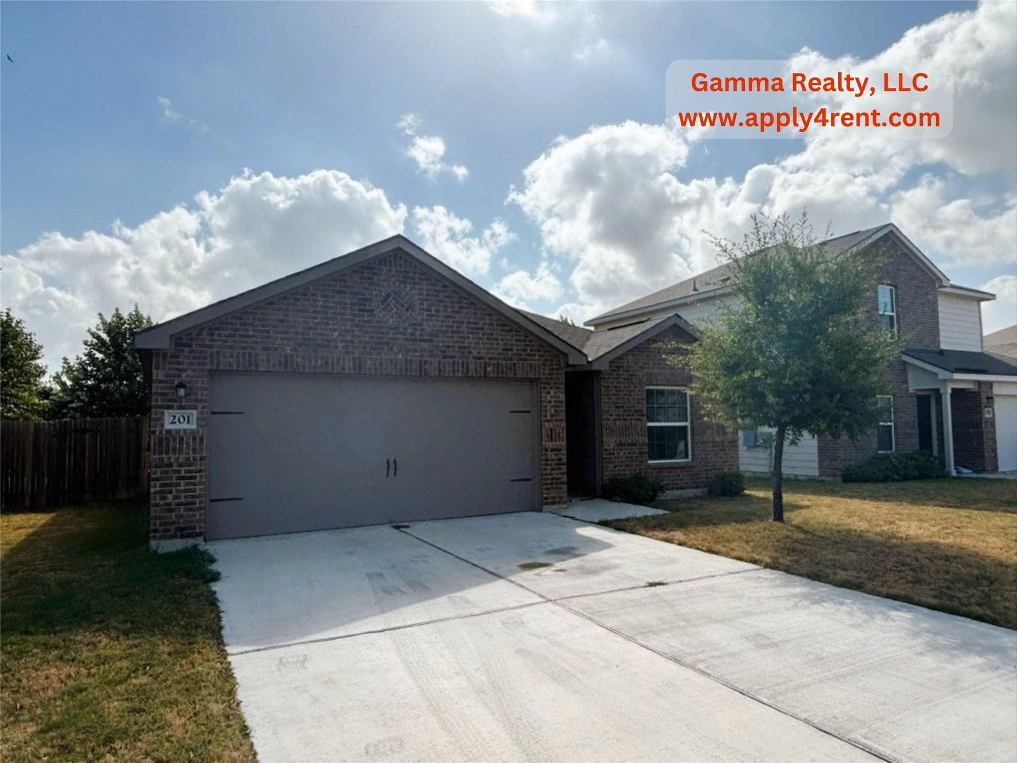 201  Sunnymeade Ln