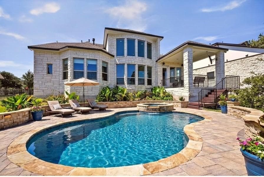 2400 Sunset Vista Cir #39