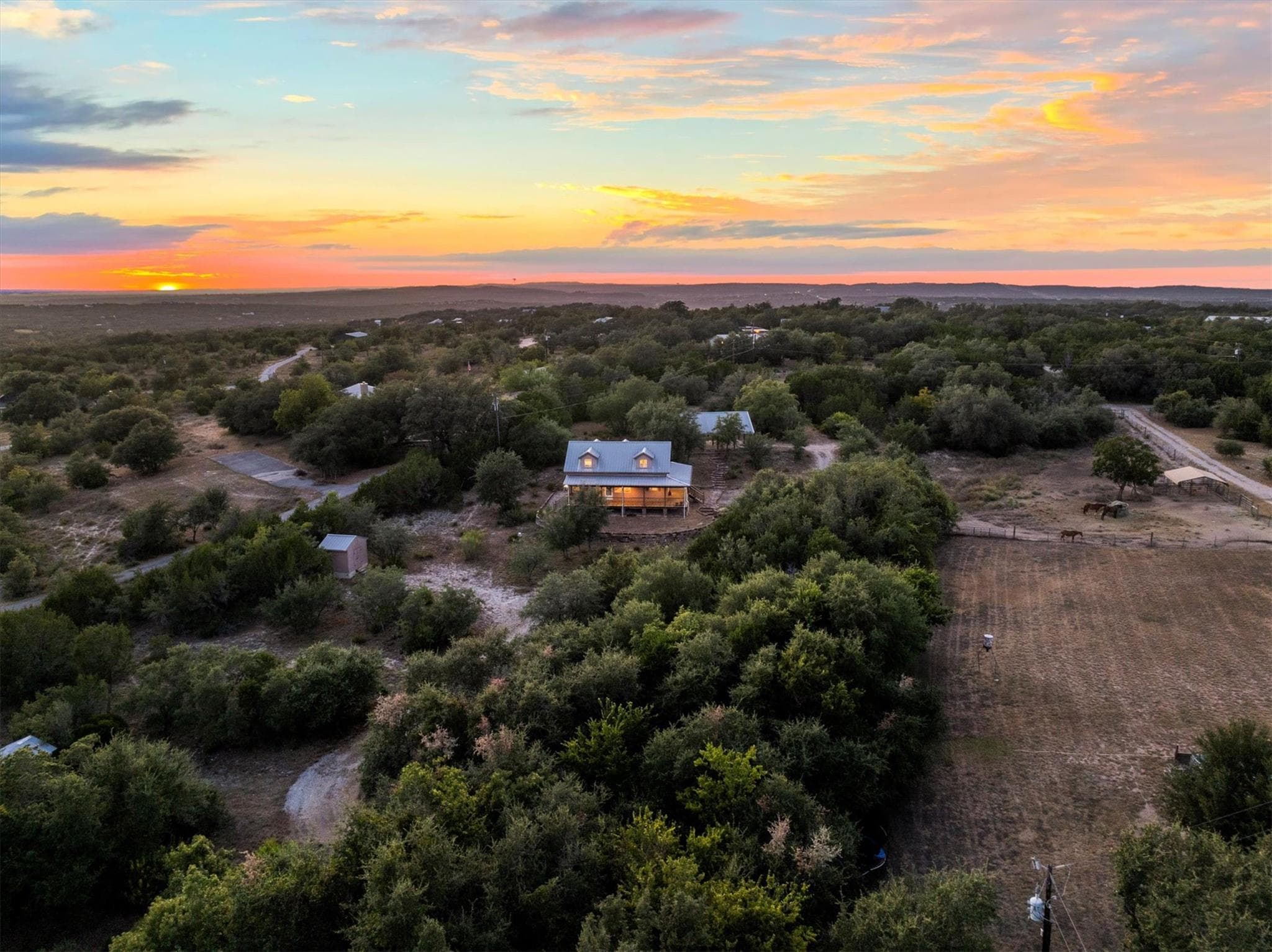 3204 Tabletop Mountain Dr