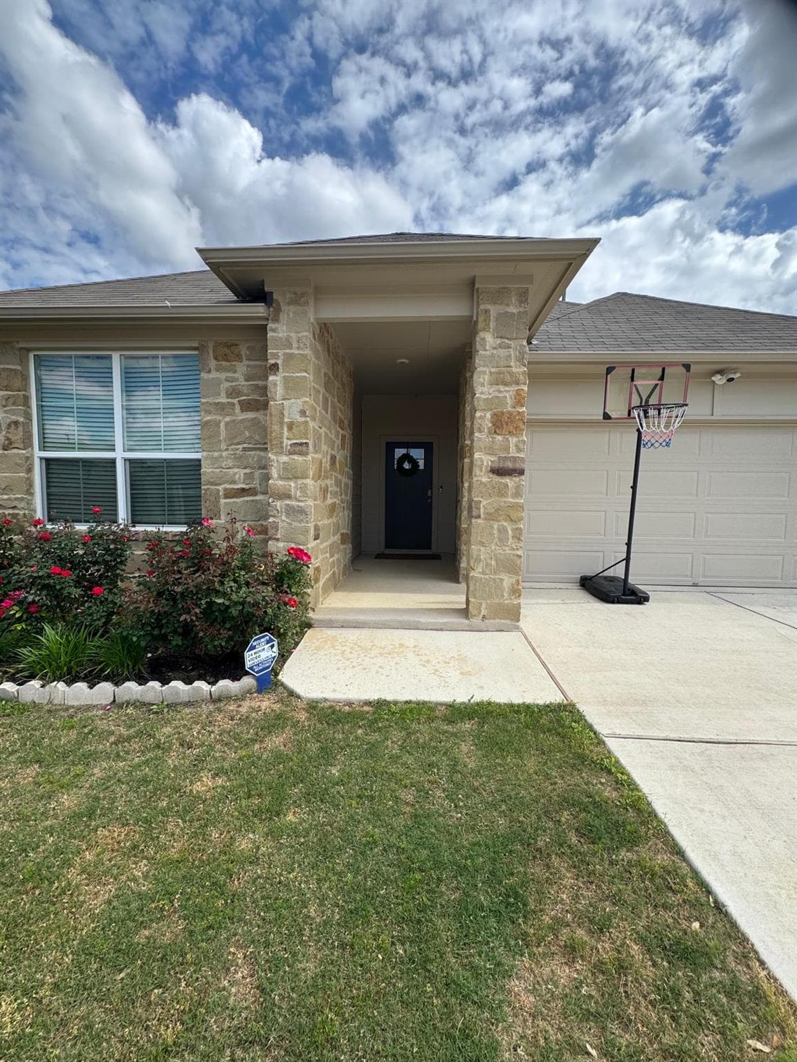 113  Queen Anne Dr