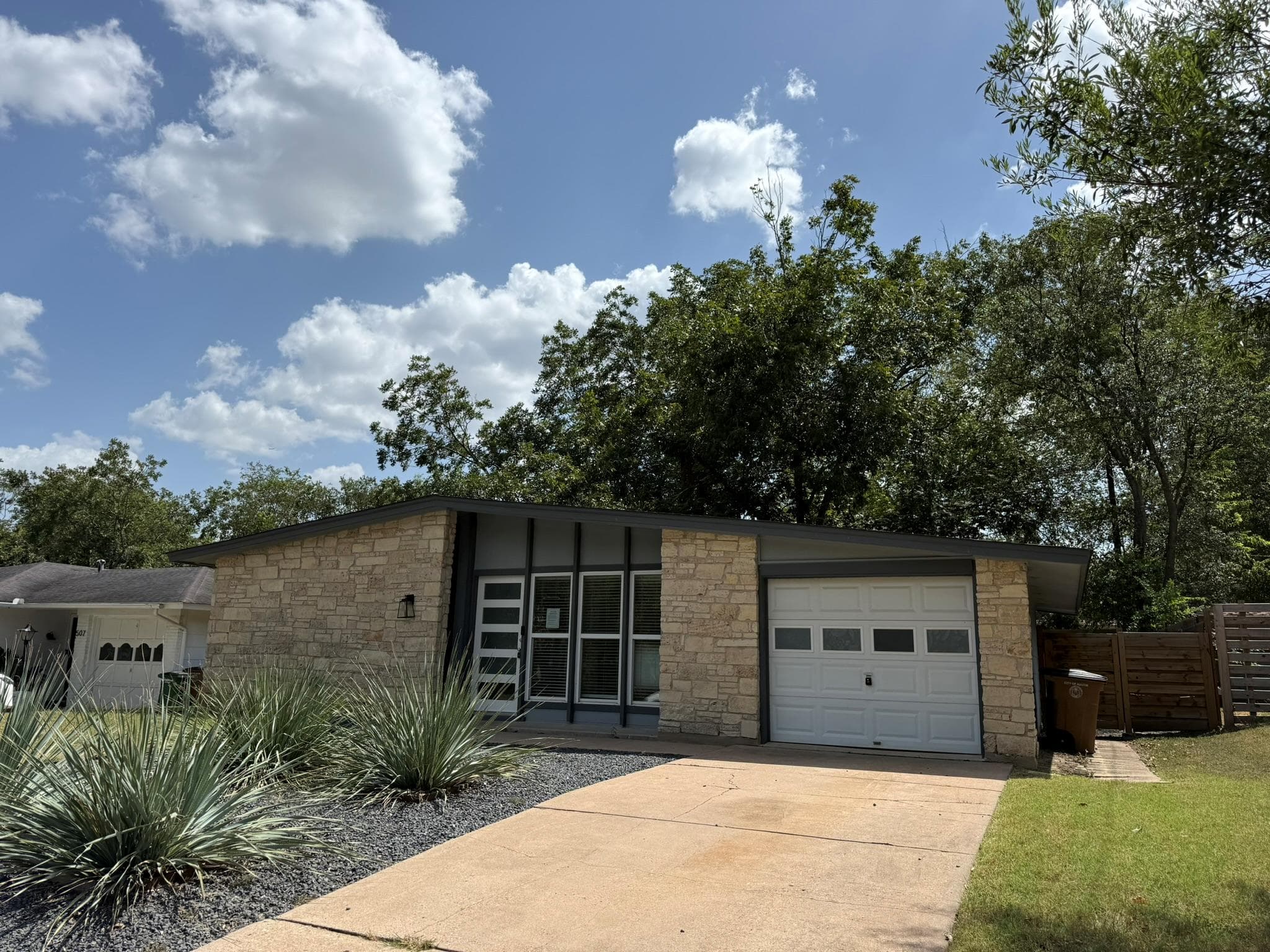 509  Ramble Ln