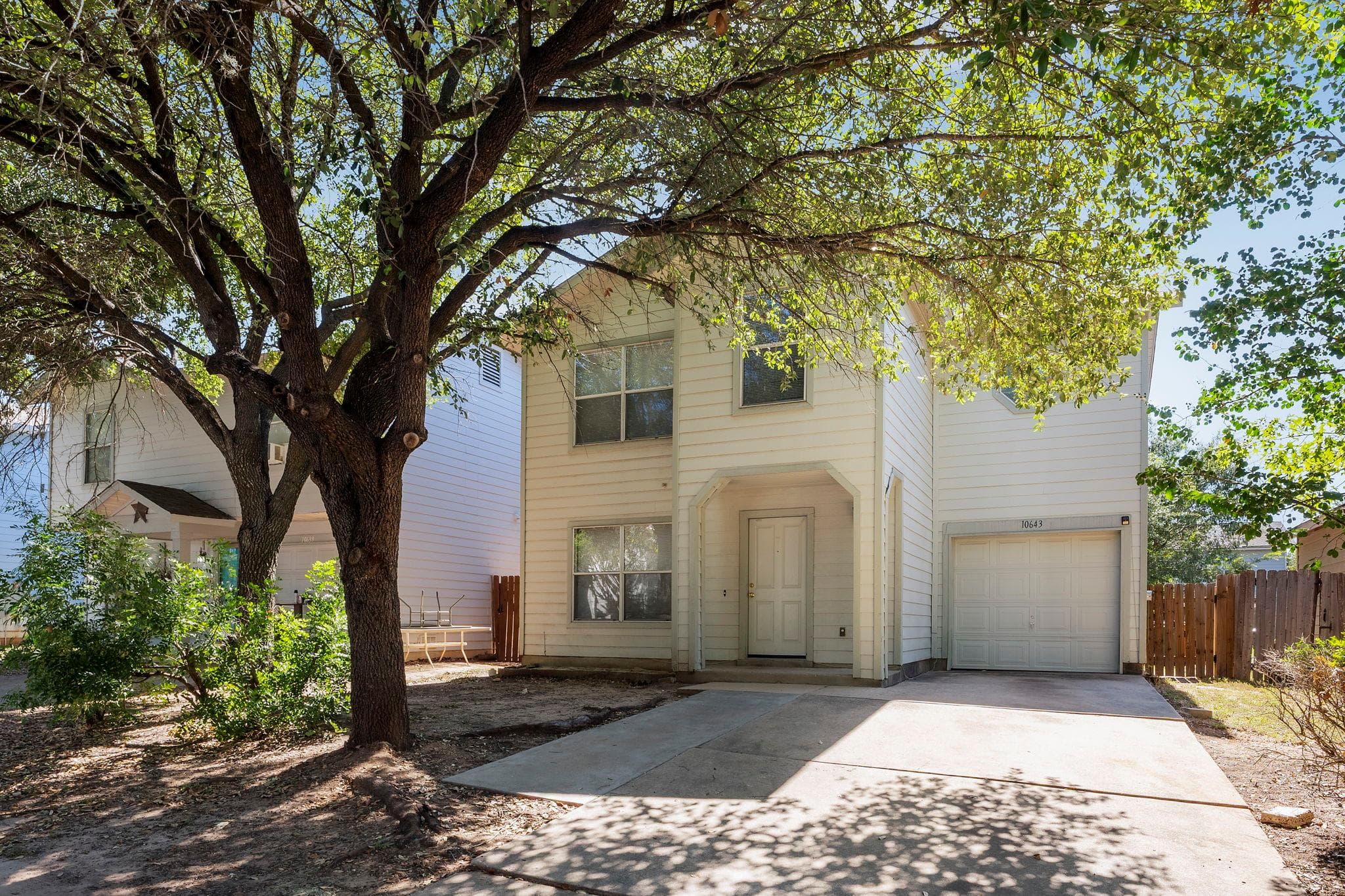 10643  Marshitahs Way