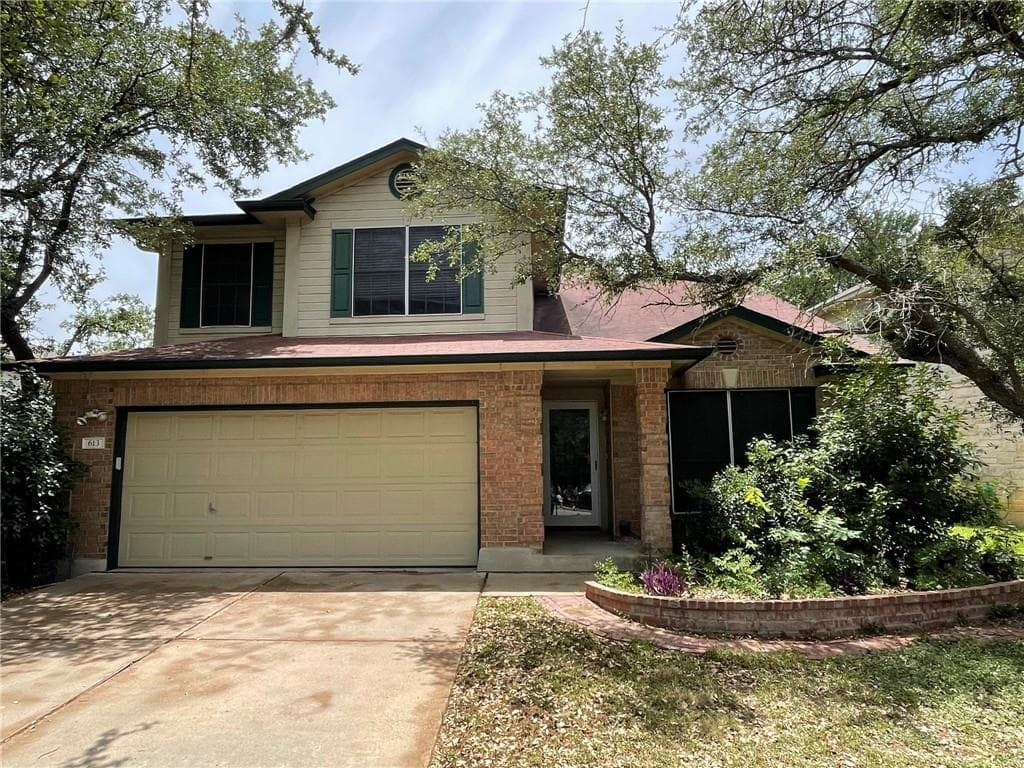 613  Stallion Dr