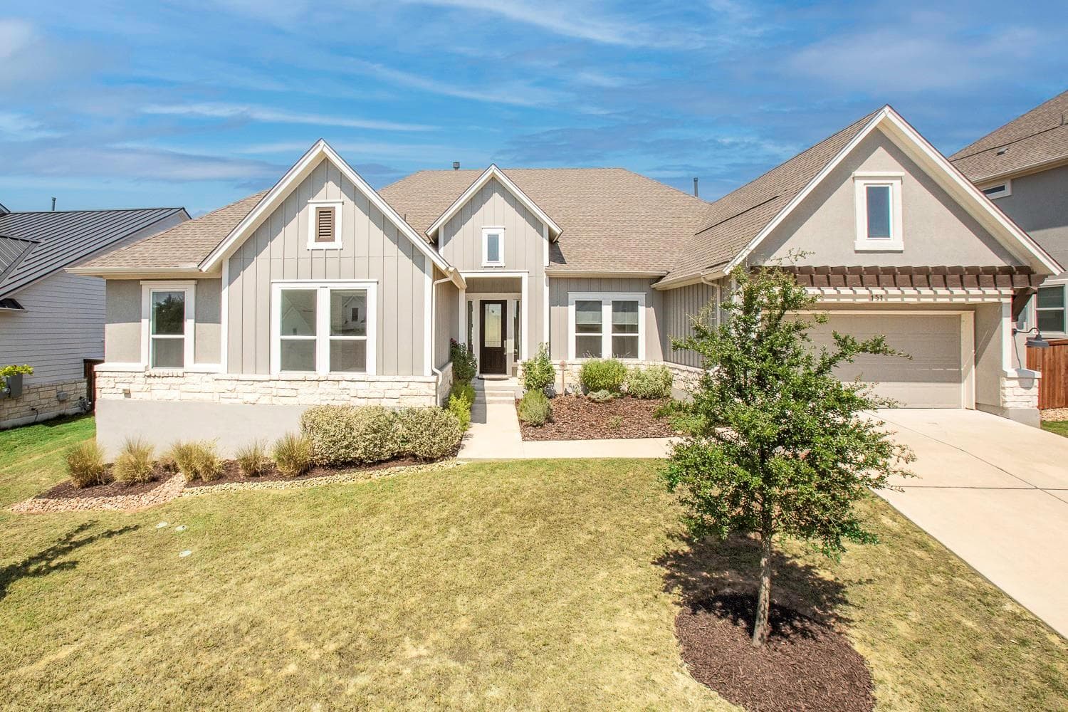 151  Starfire Dr