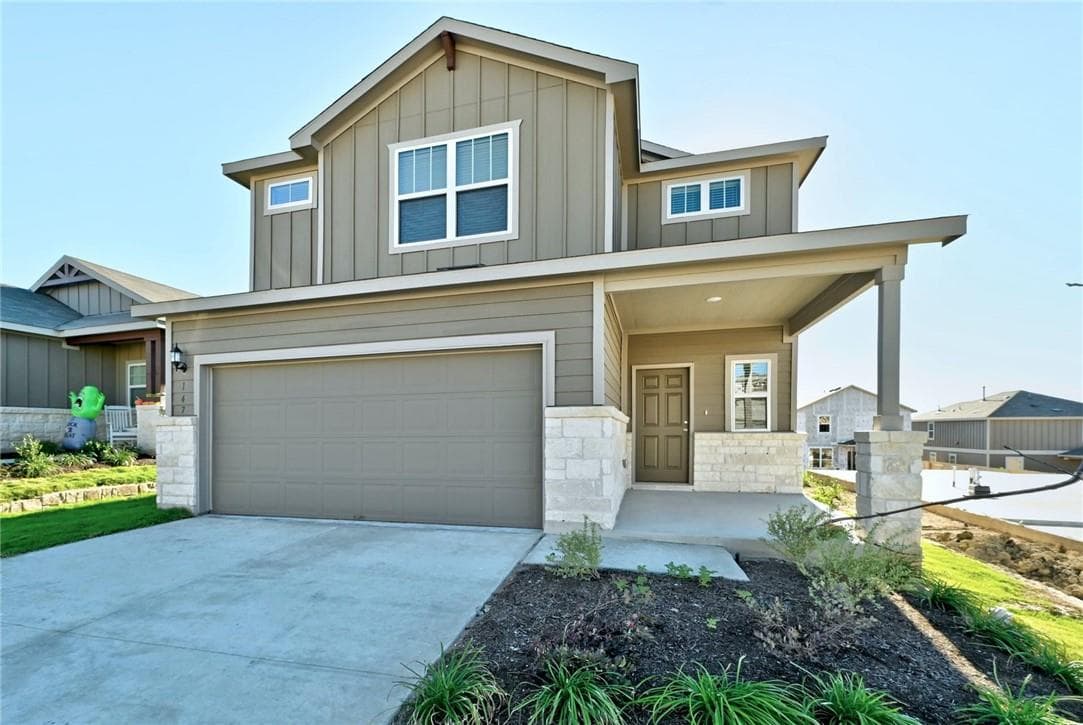 147  Longstraw Dr