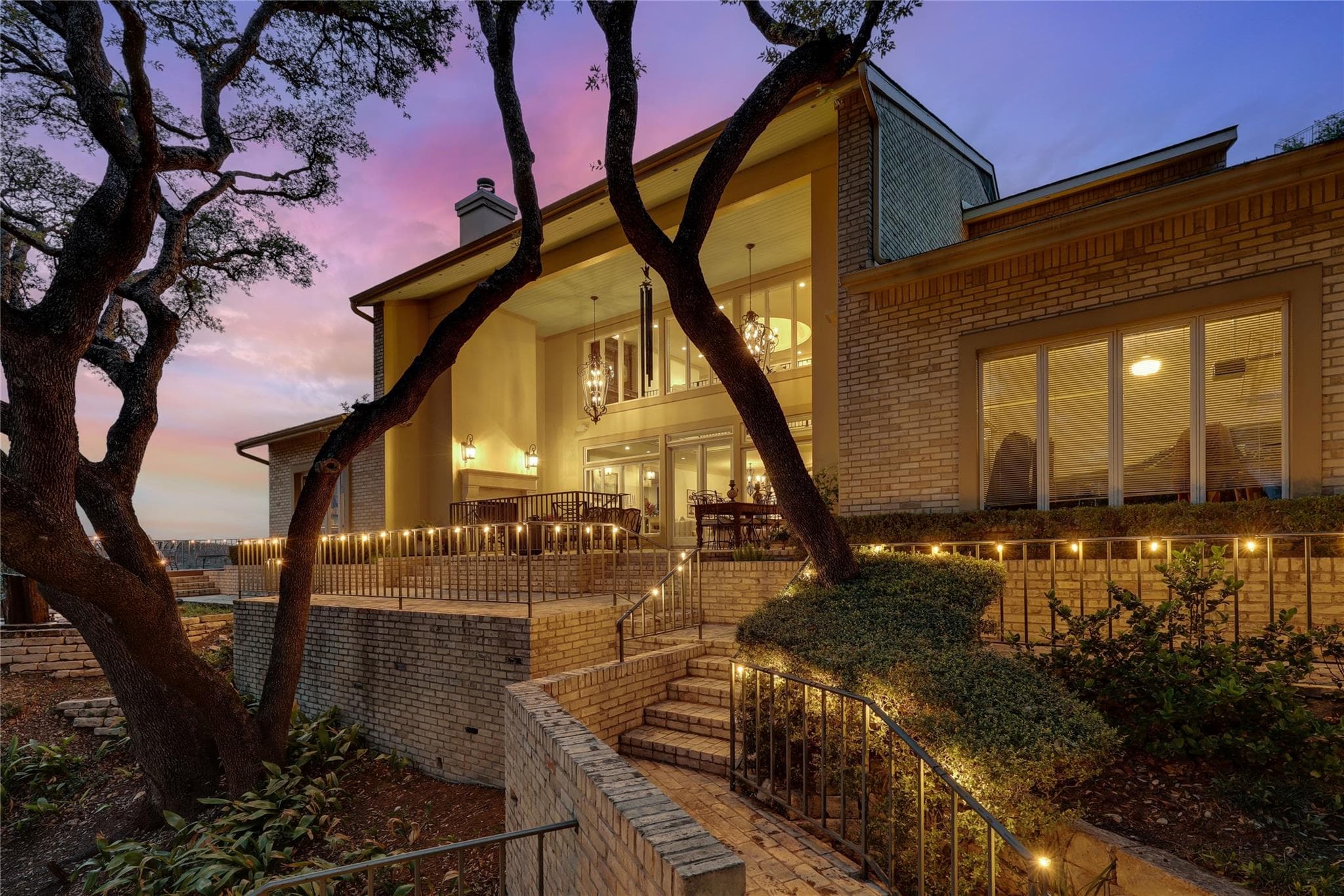 3418  Mount Bonnell Cir
