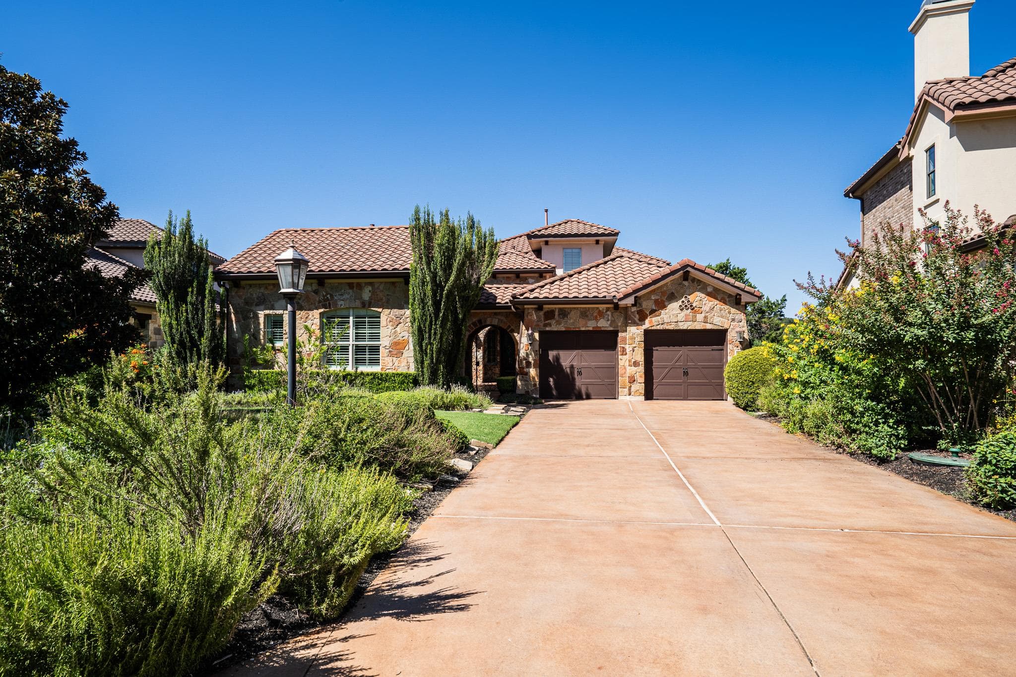 121 Feritti Dr