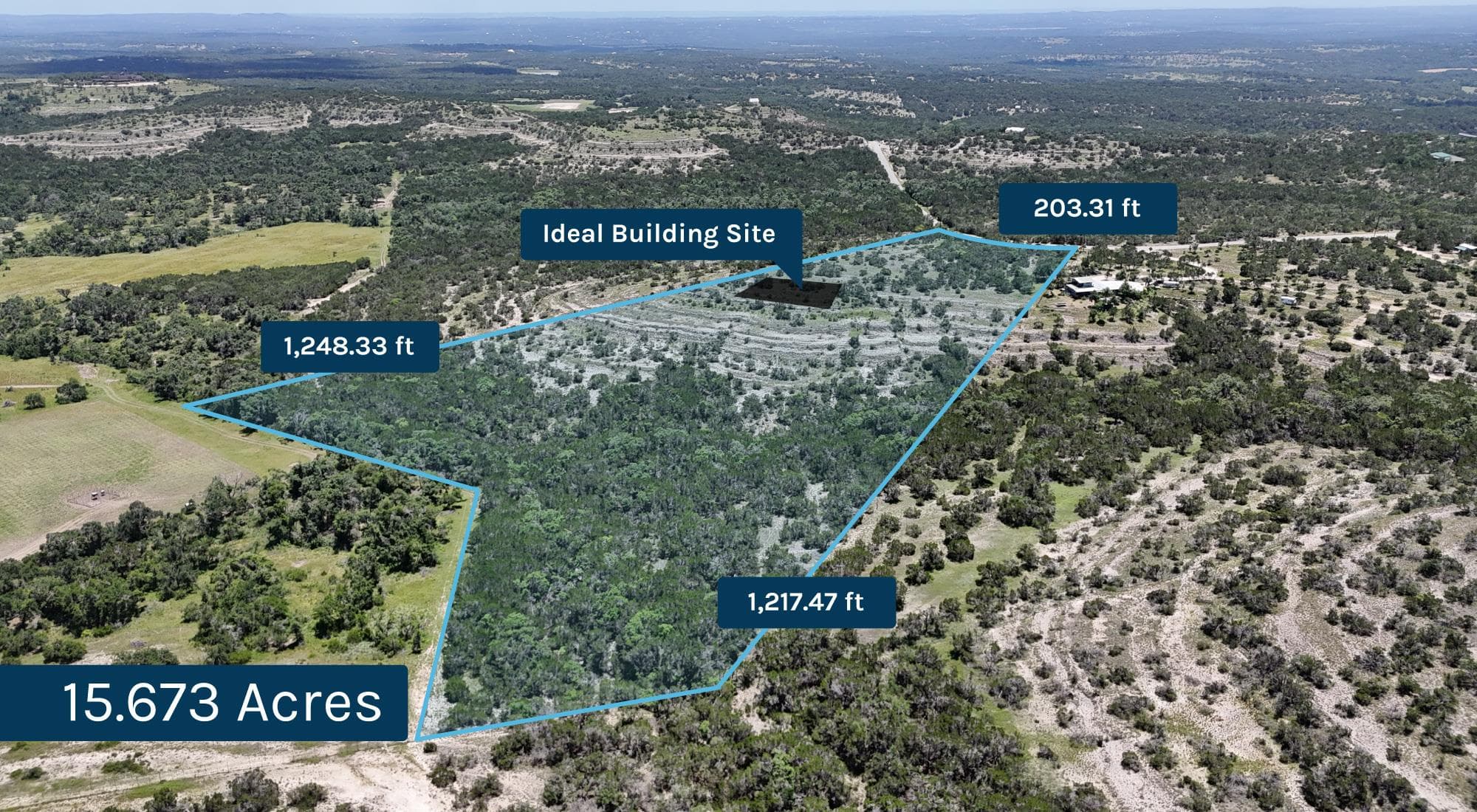1136 Lakeside Dr