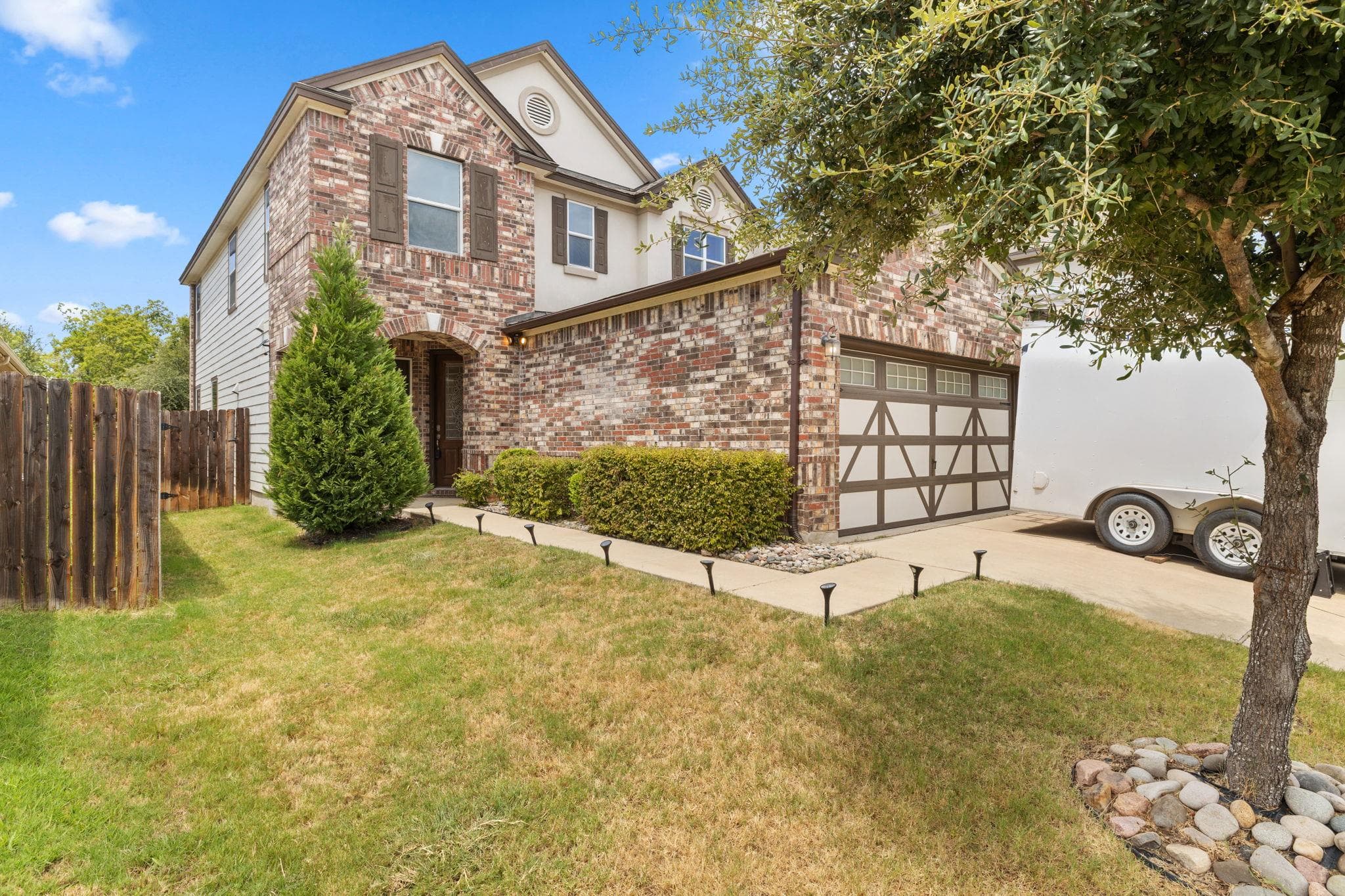 2950 E Old Settlers Blvd  #11