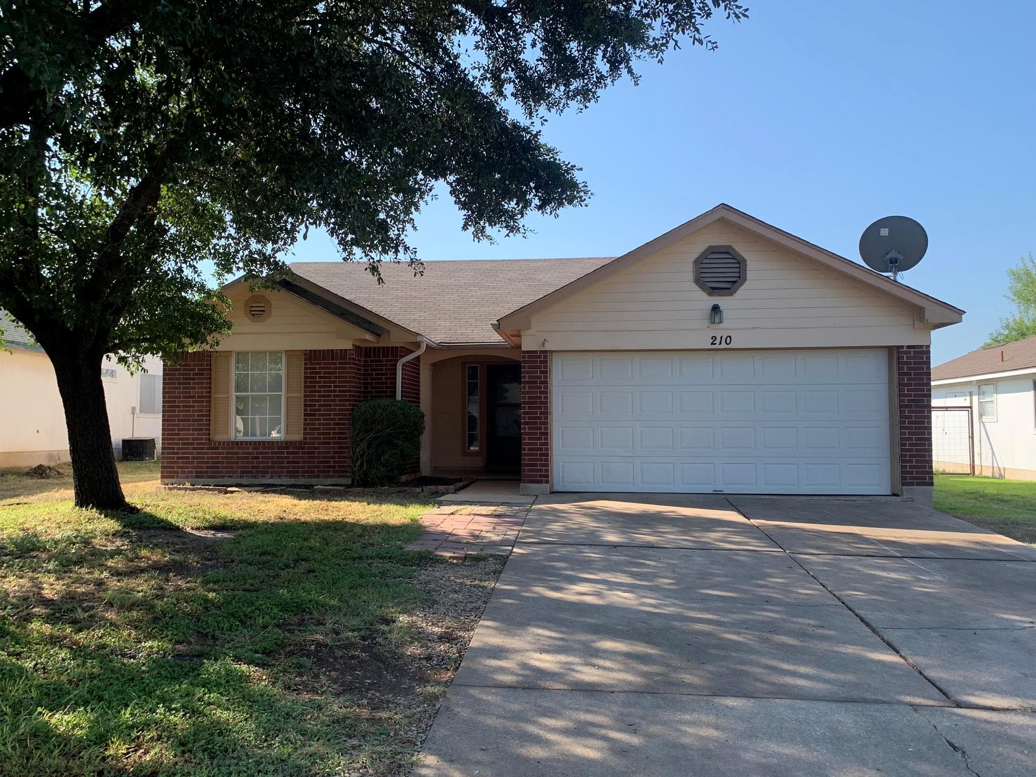 210  Evergreen Cir