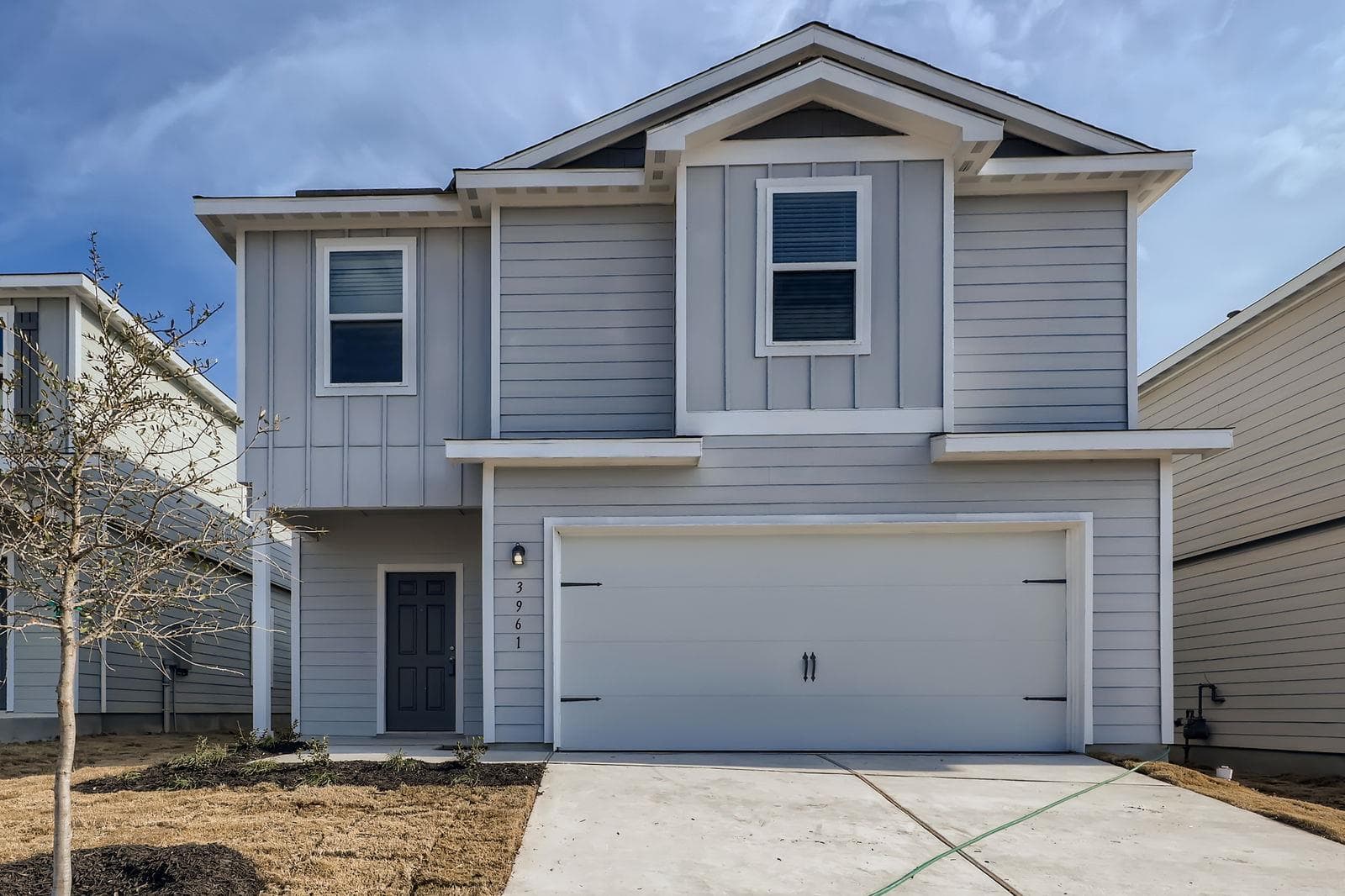 3961 Prairie Creek None