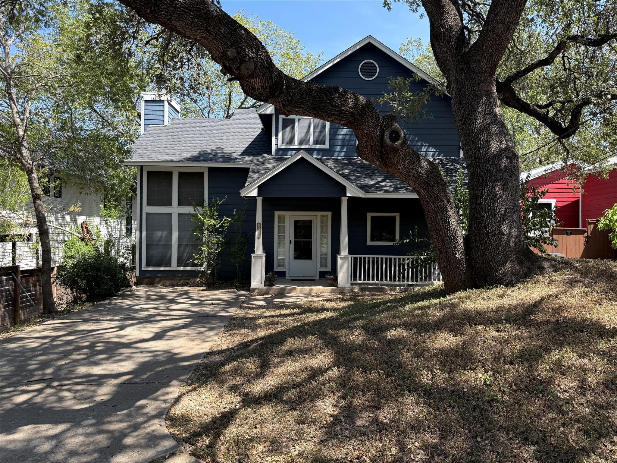 400 W Mary St