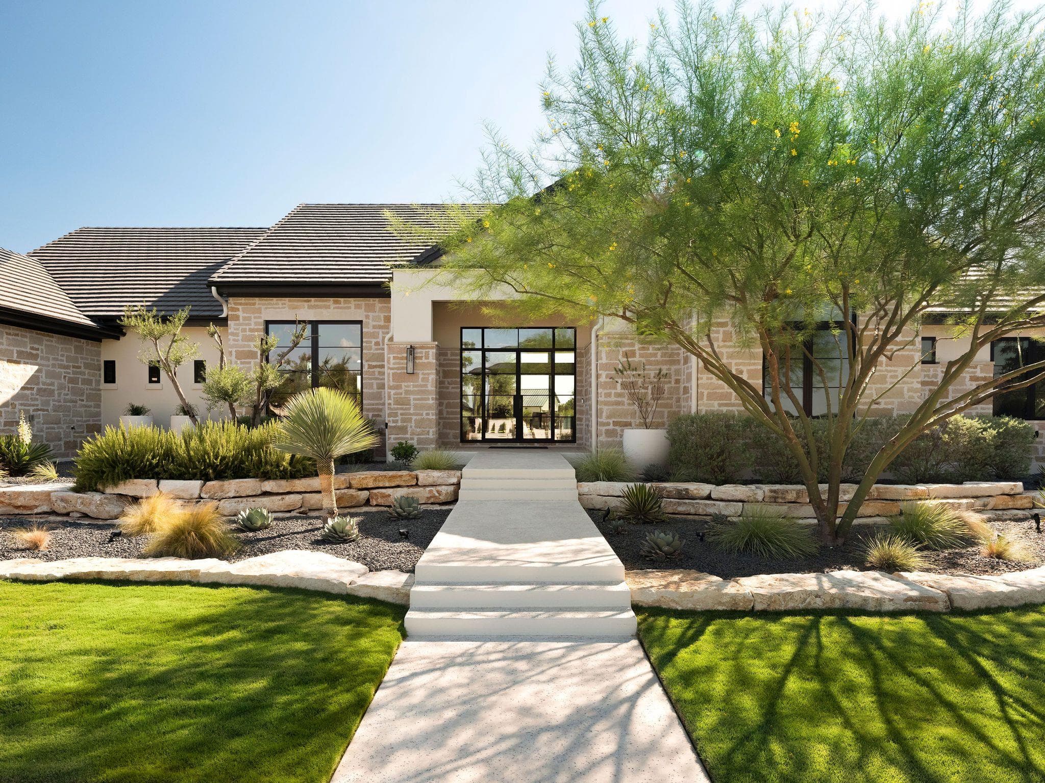 117  Stone Bluff Dr