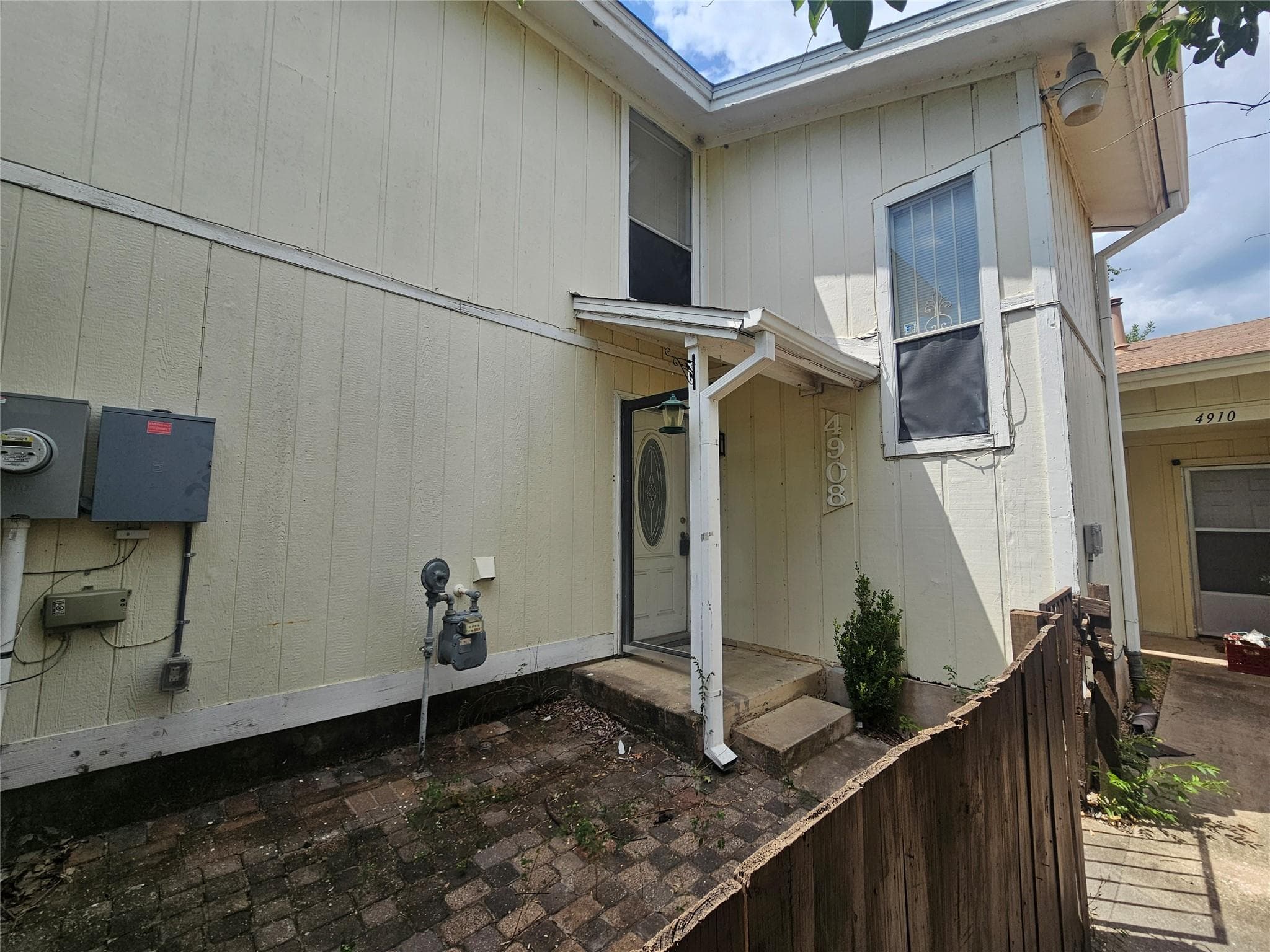 4908  Barkbridge Trl