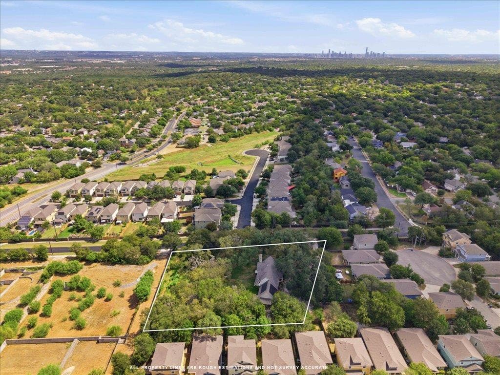2907  Cameron Loop